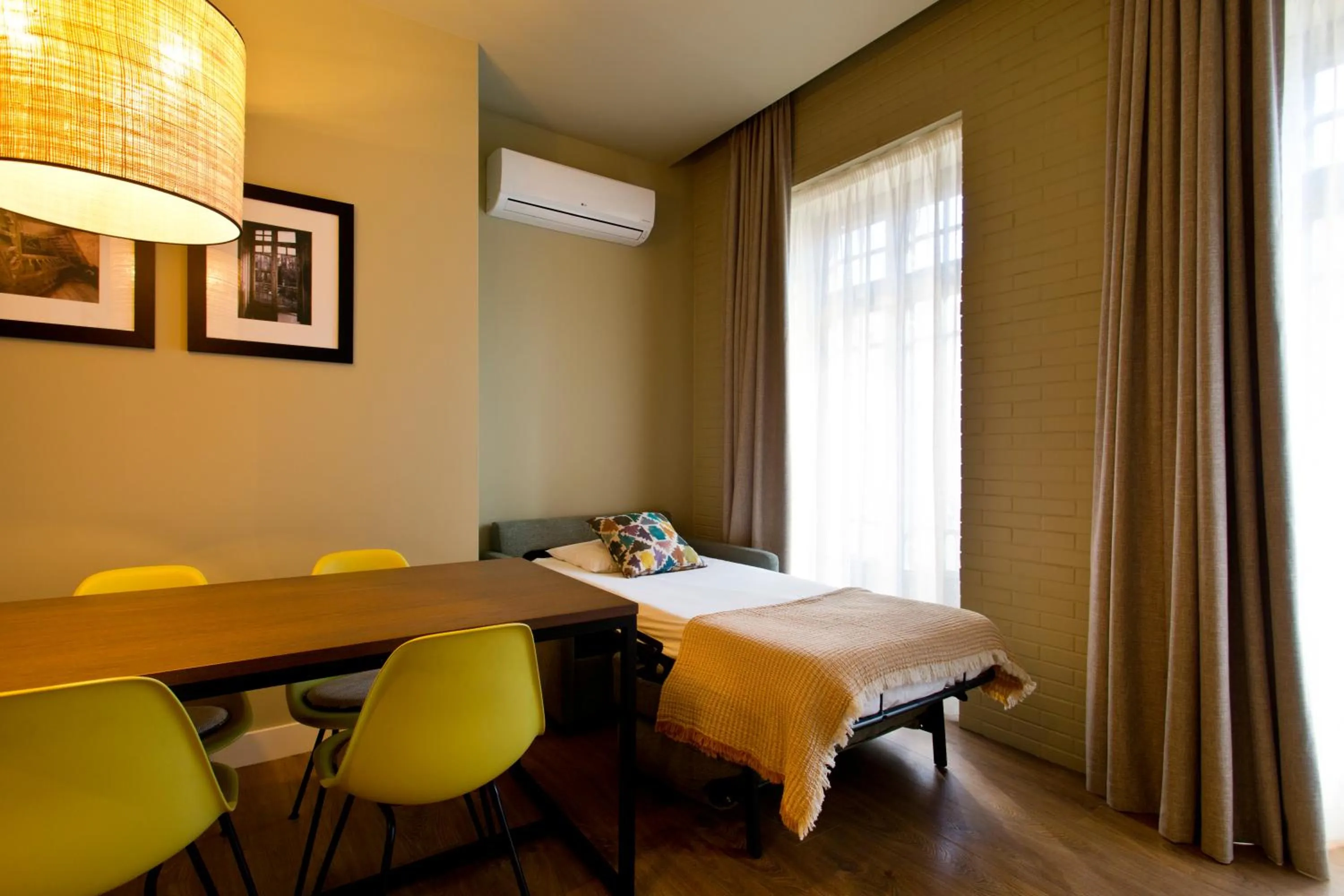 Bed in RVA - Porto Central Flats