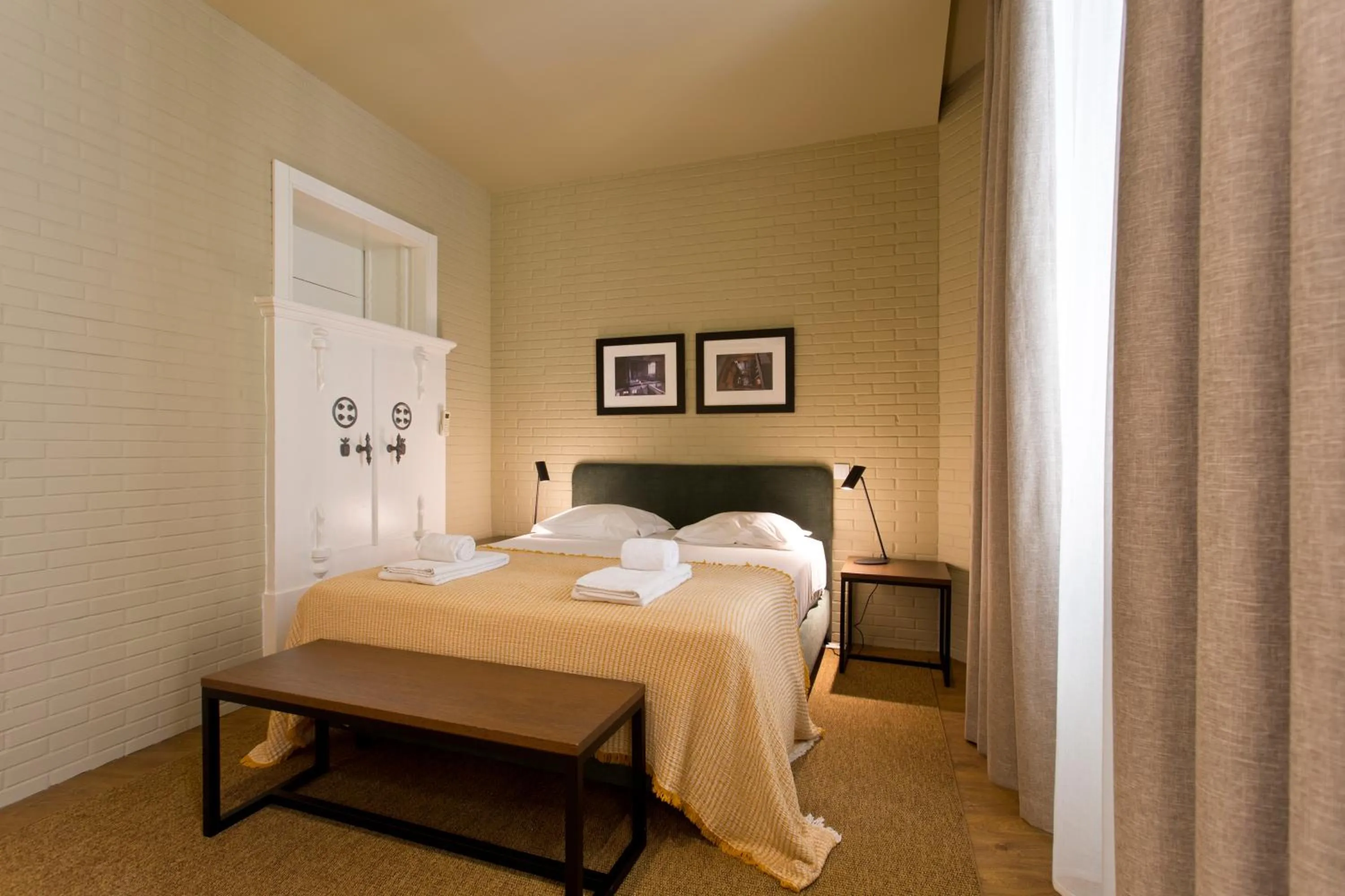 Bed in RVA - Porto Central Flats