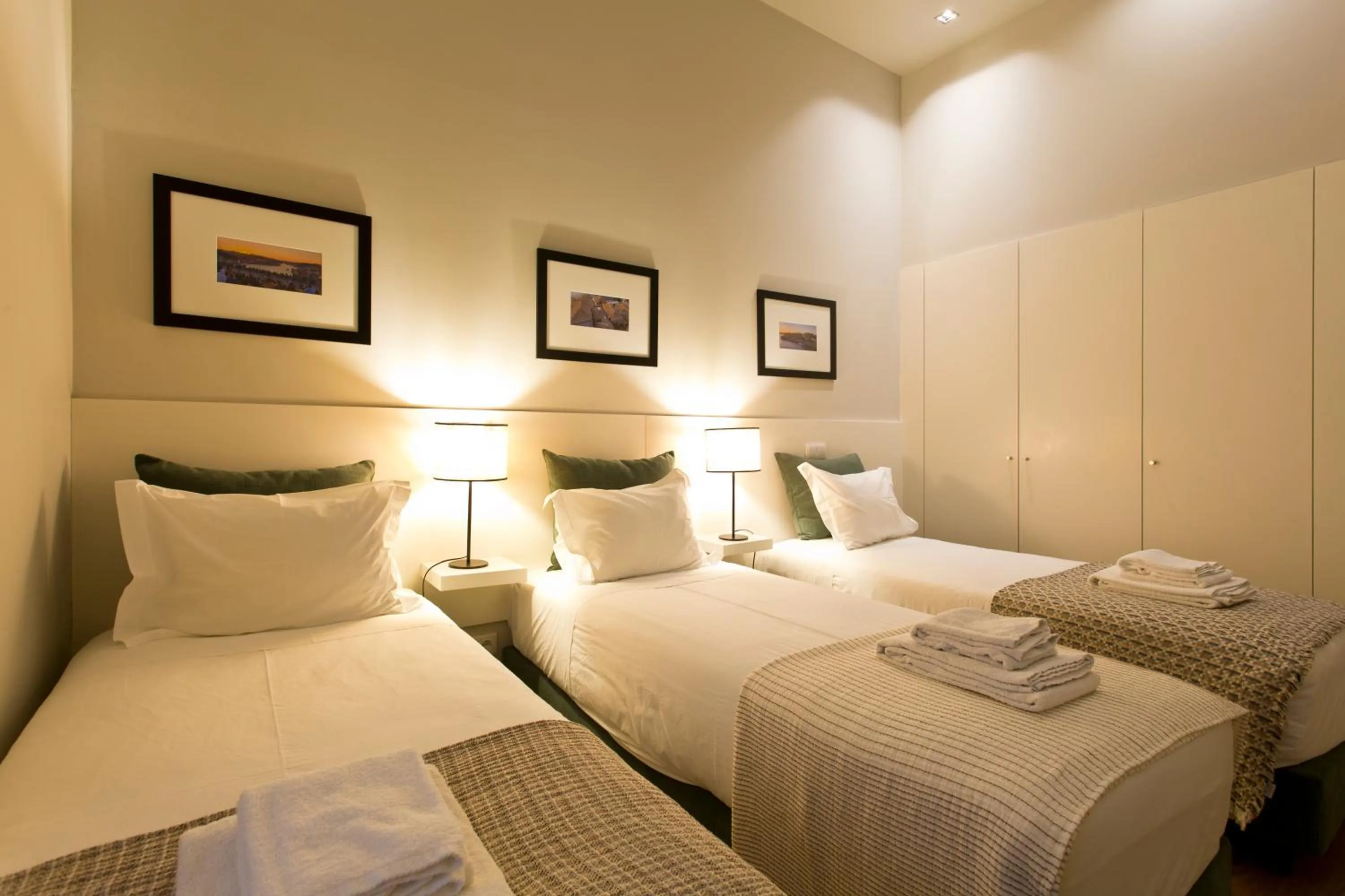 Bed in RVA - Porto Central Flats