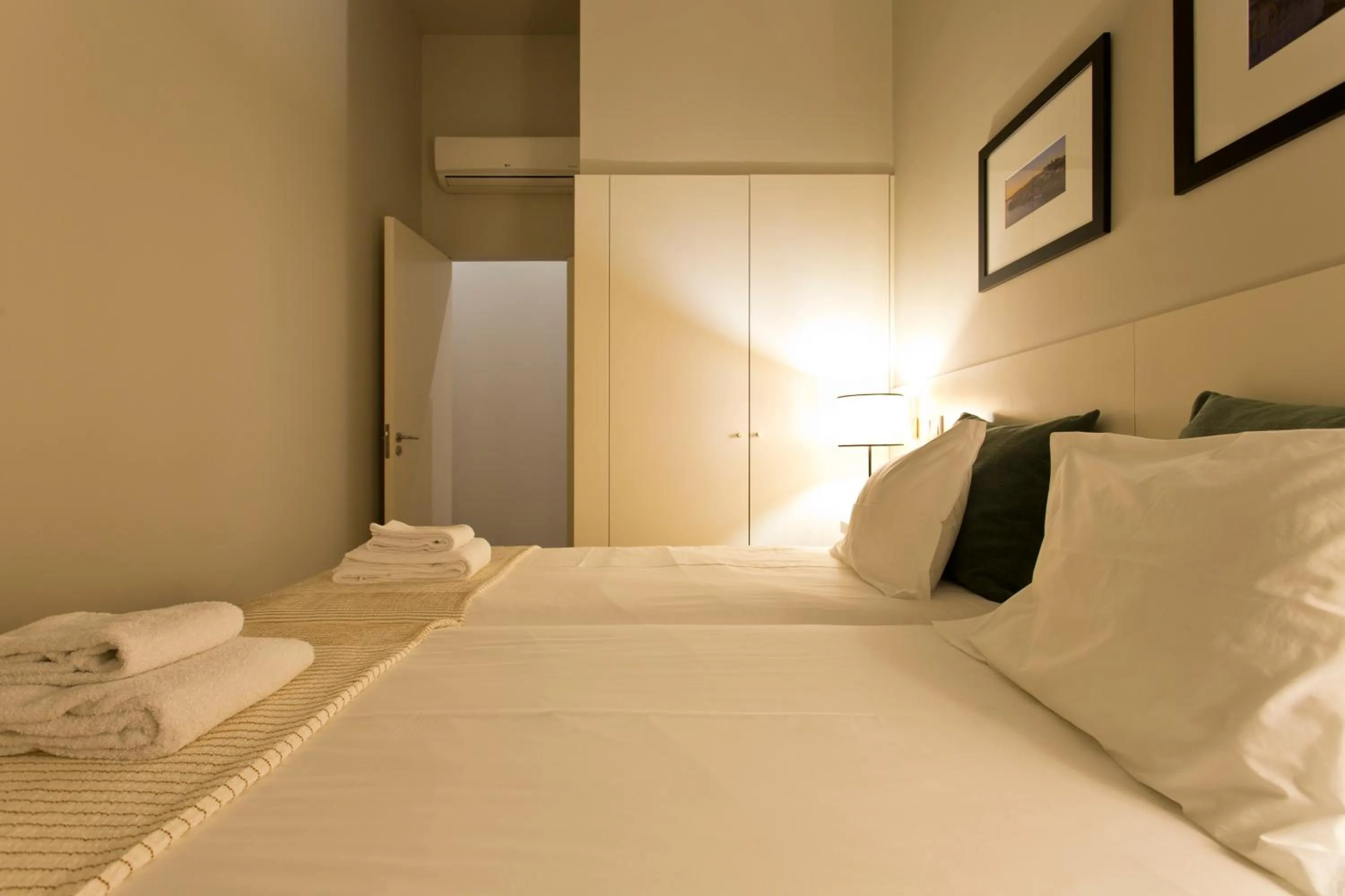 Bed in RVA - Porto Central Flats