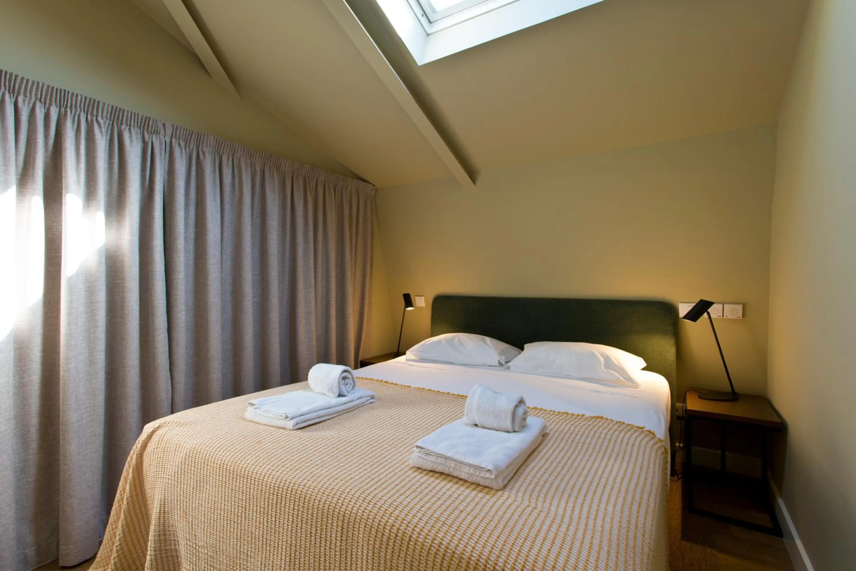 Bed in RVA - Porto Central Flats