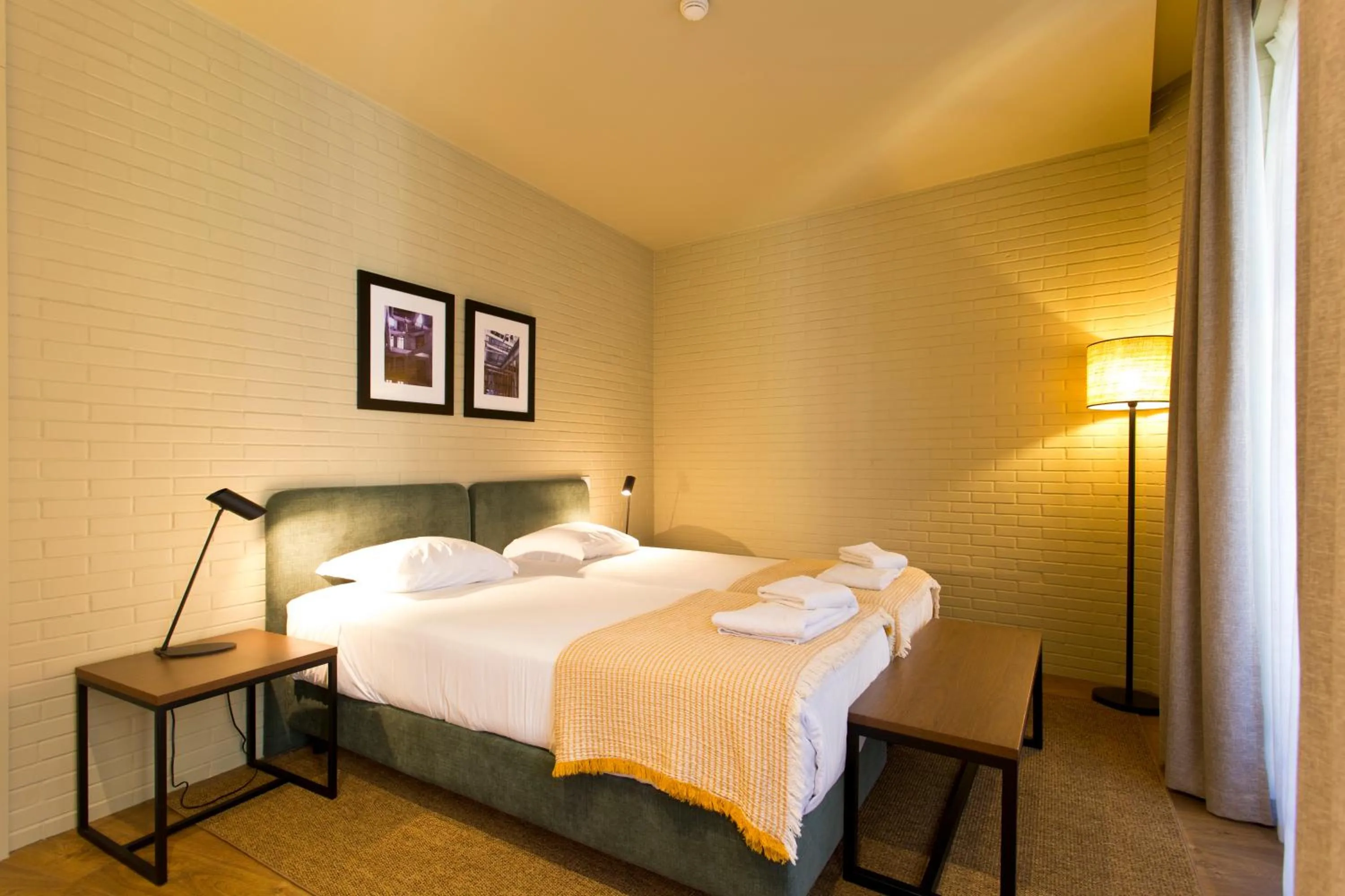 Bed in RVA - Porto Central Flats