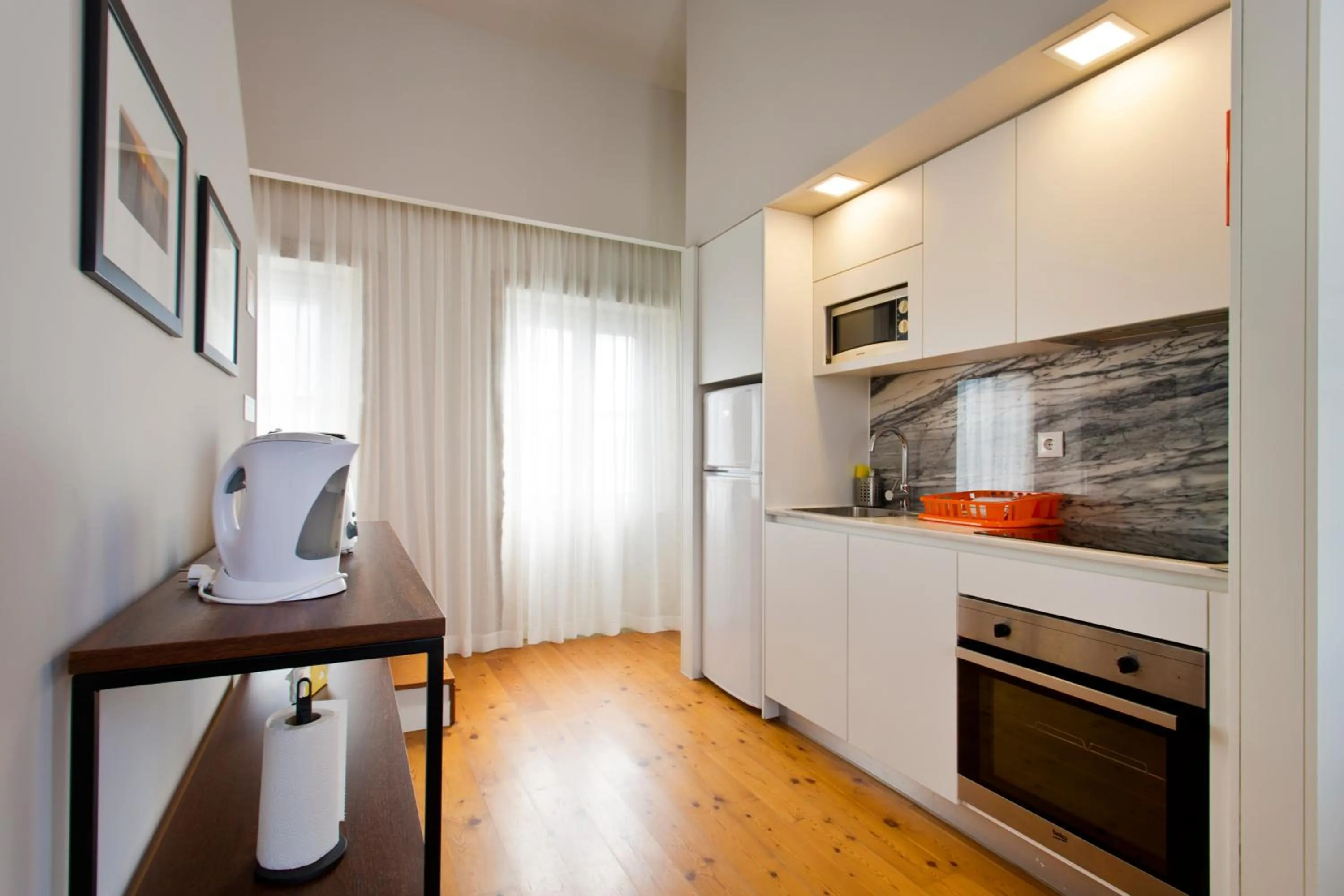 Kitchen or kitchenette in RVA - Porto Central Flats