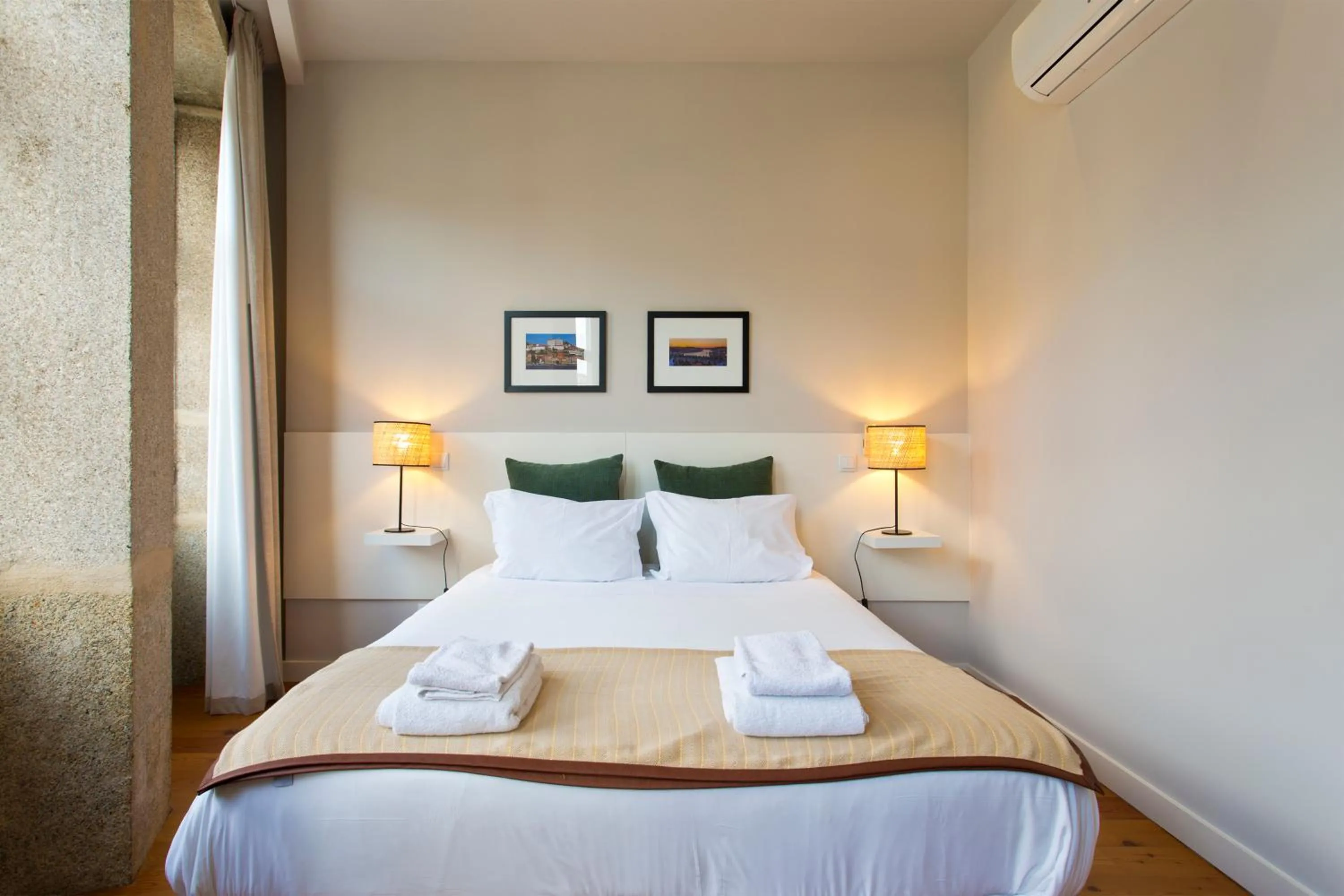 Bed in RVA - Porto Central Flats