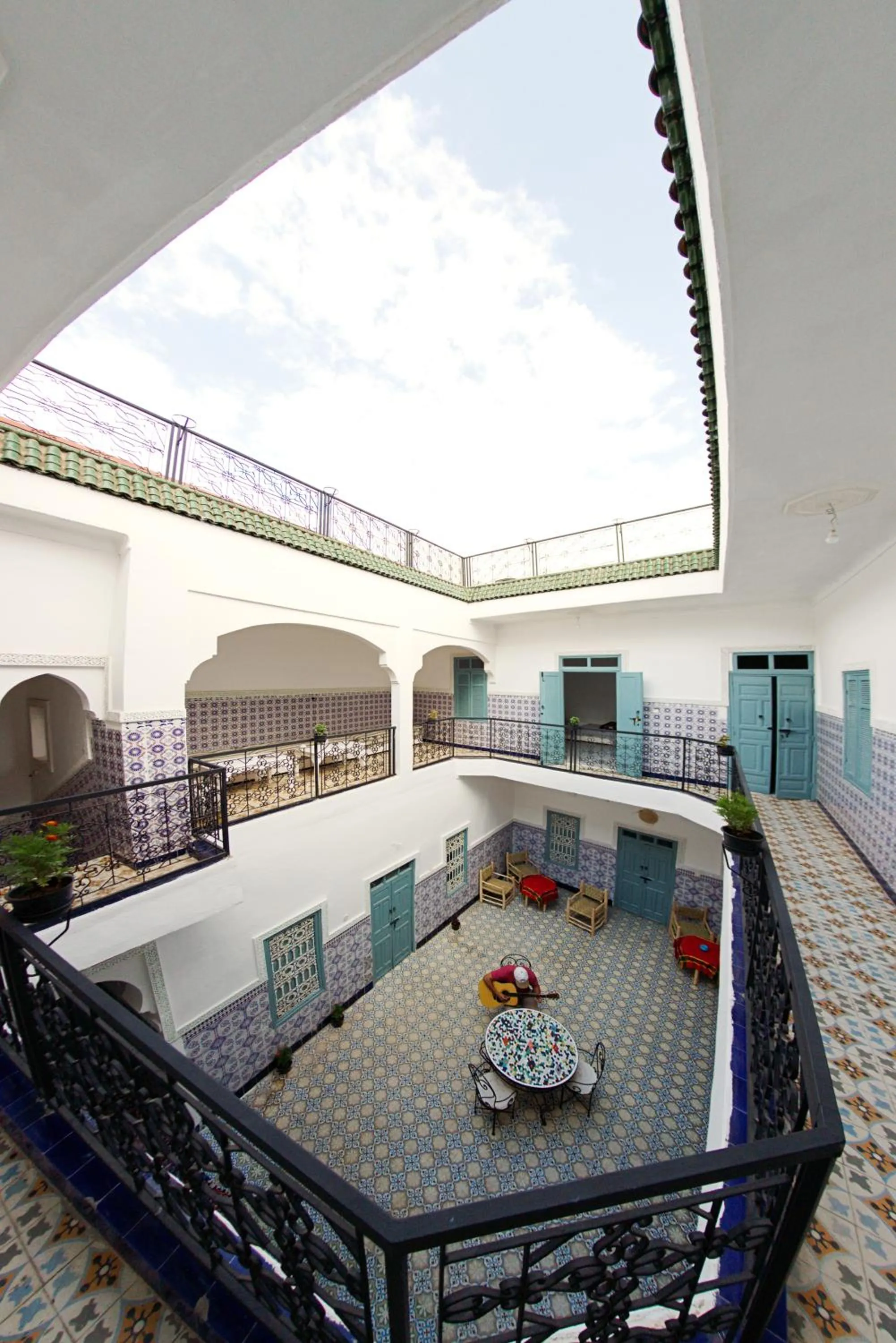 Hostel BE 20