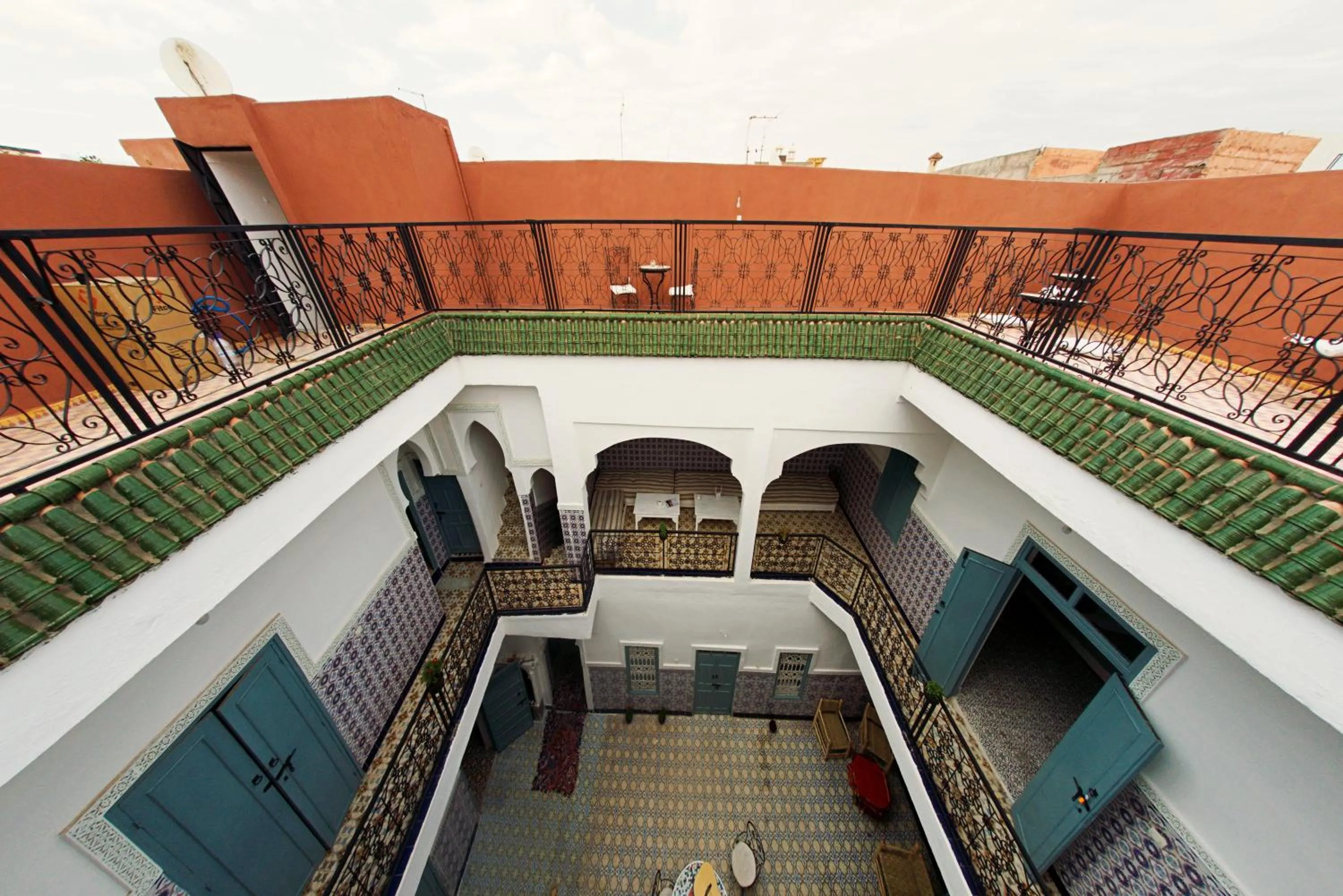 Hostel BE 20