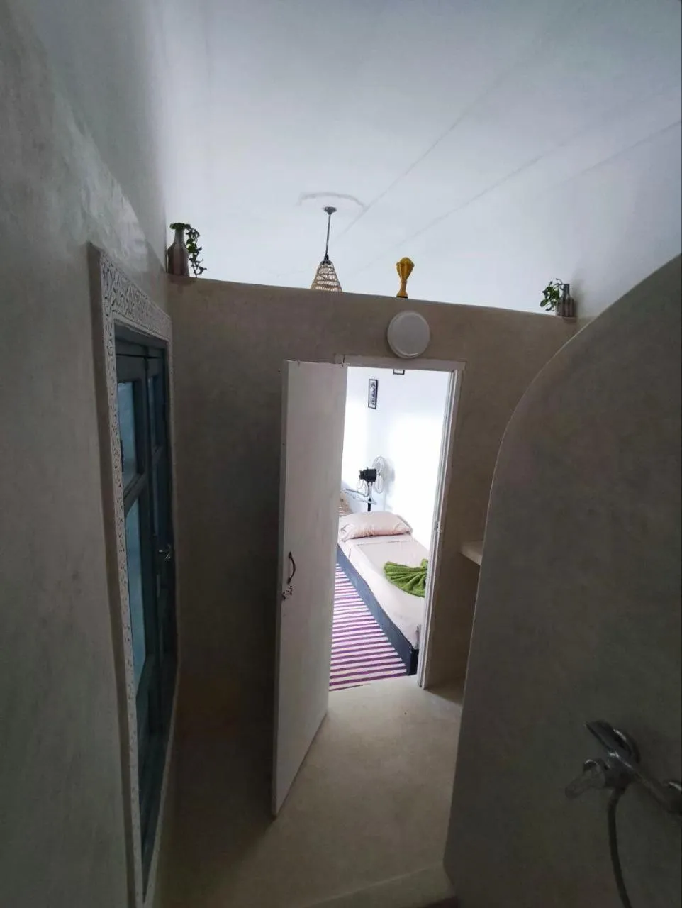 Hostel BE 20