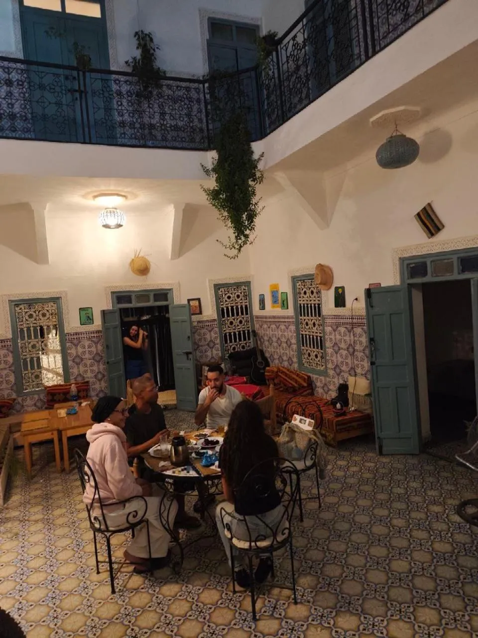 Hostel BE 20