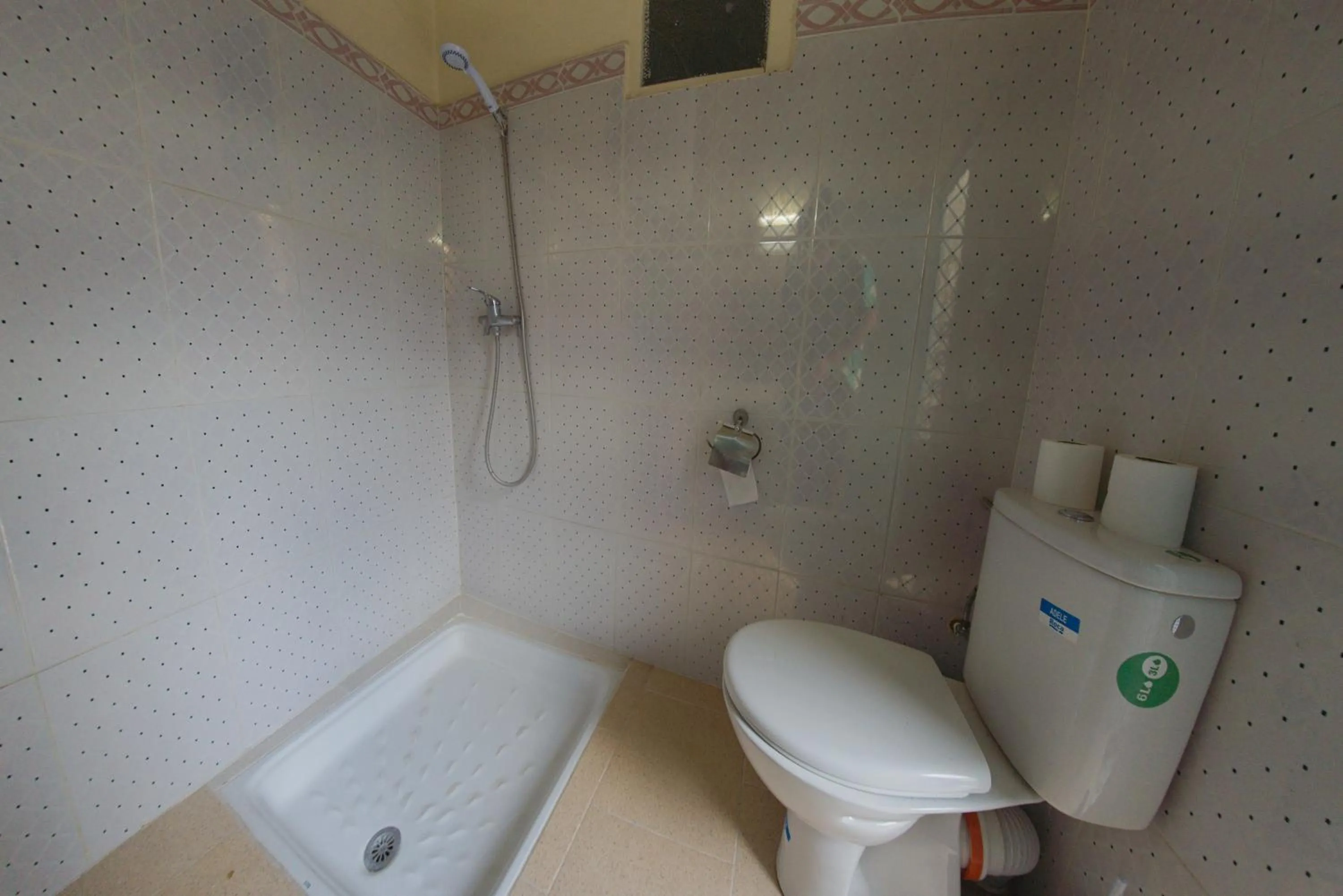 Shower in Hostel BE 20