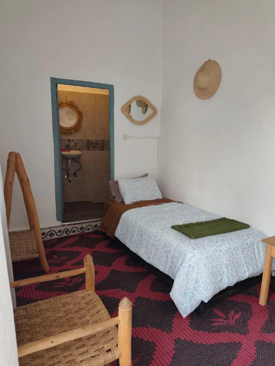 Bed in Hostel BE 20