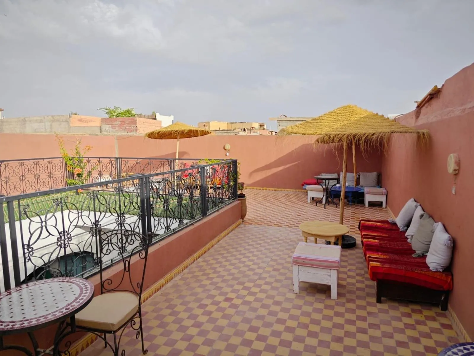 Hostel BE 20
