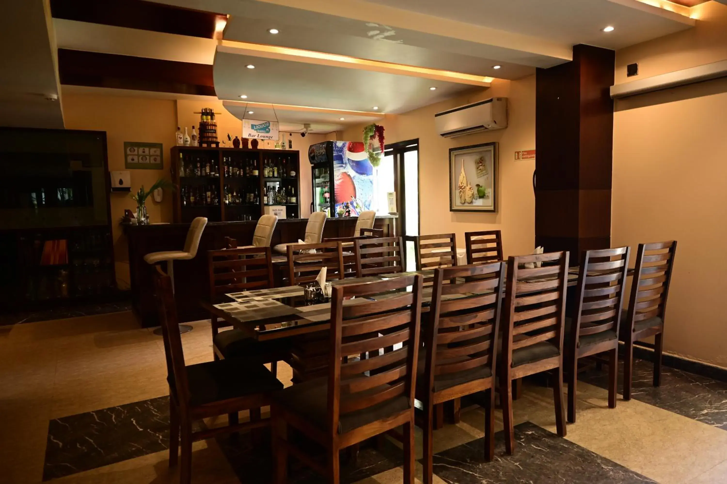 Restaurant/places to eat in De Alturas Resort Restaurant/places to eat in De Alturas Resort