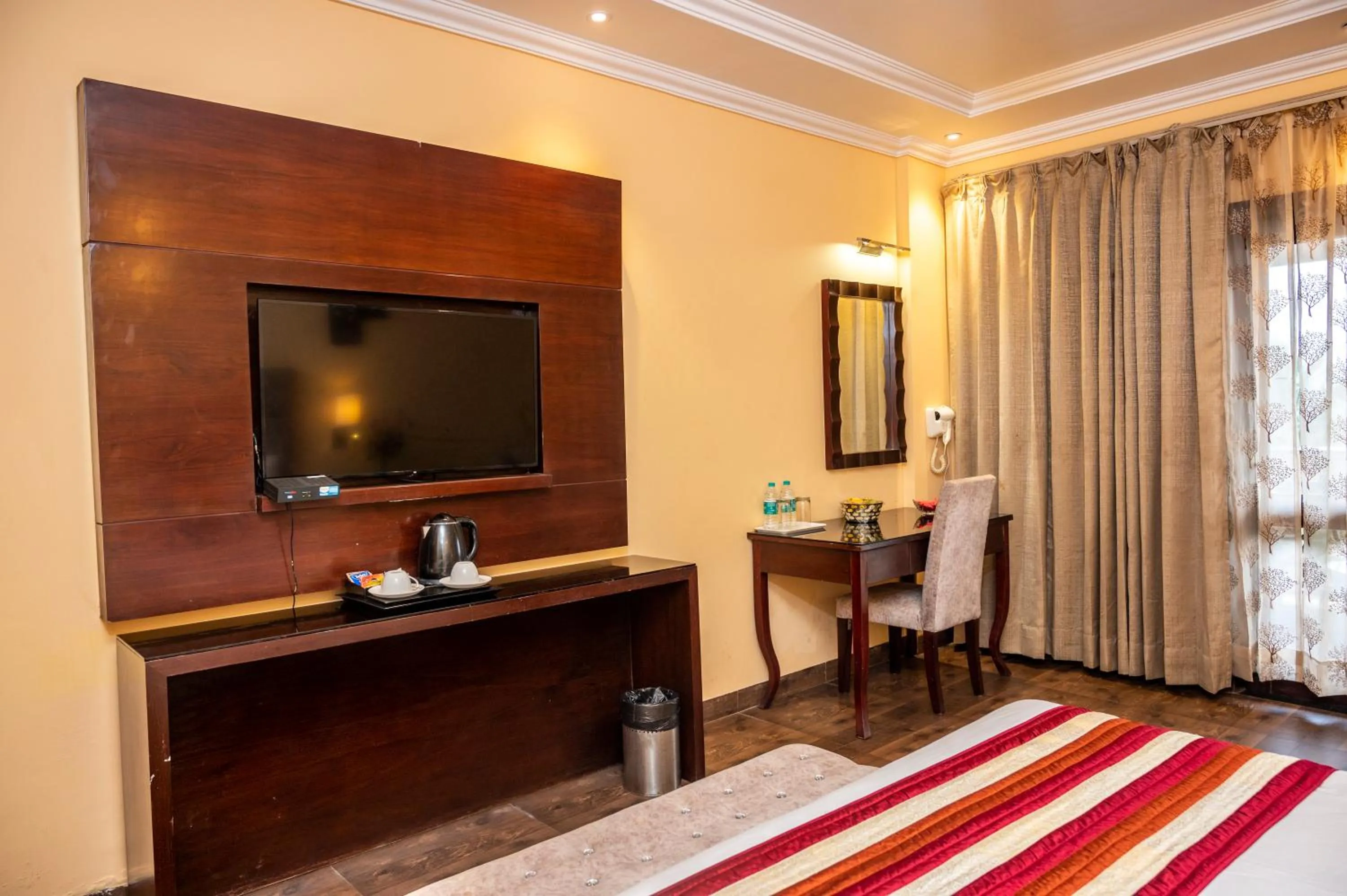 TV and multimedia, Bed in De Alturas Resort