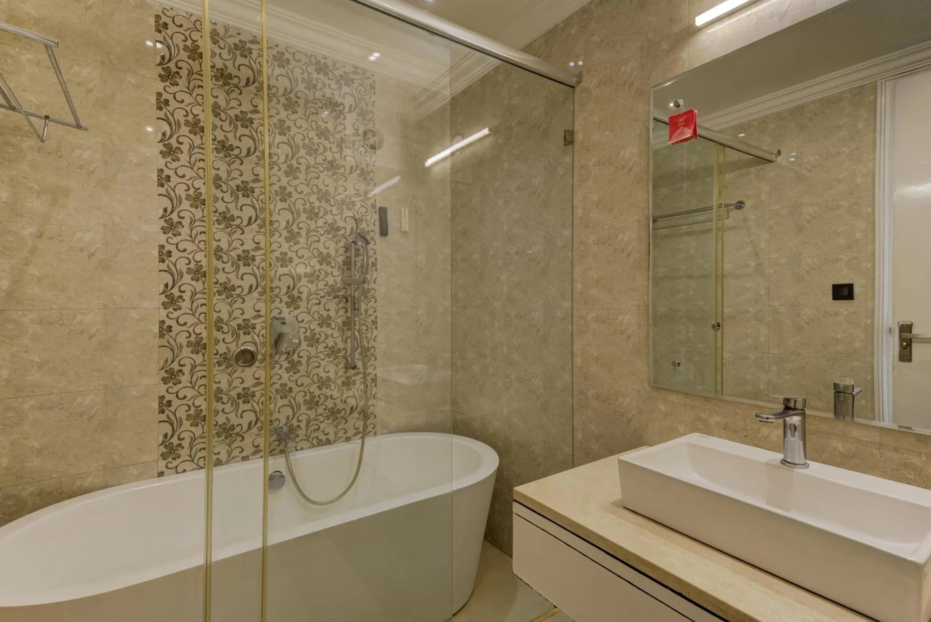 Bathroom in De Alturas Resort