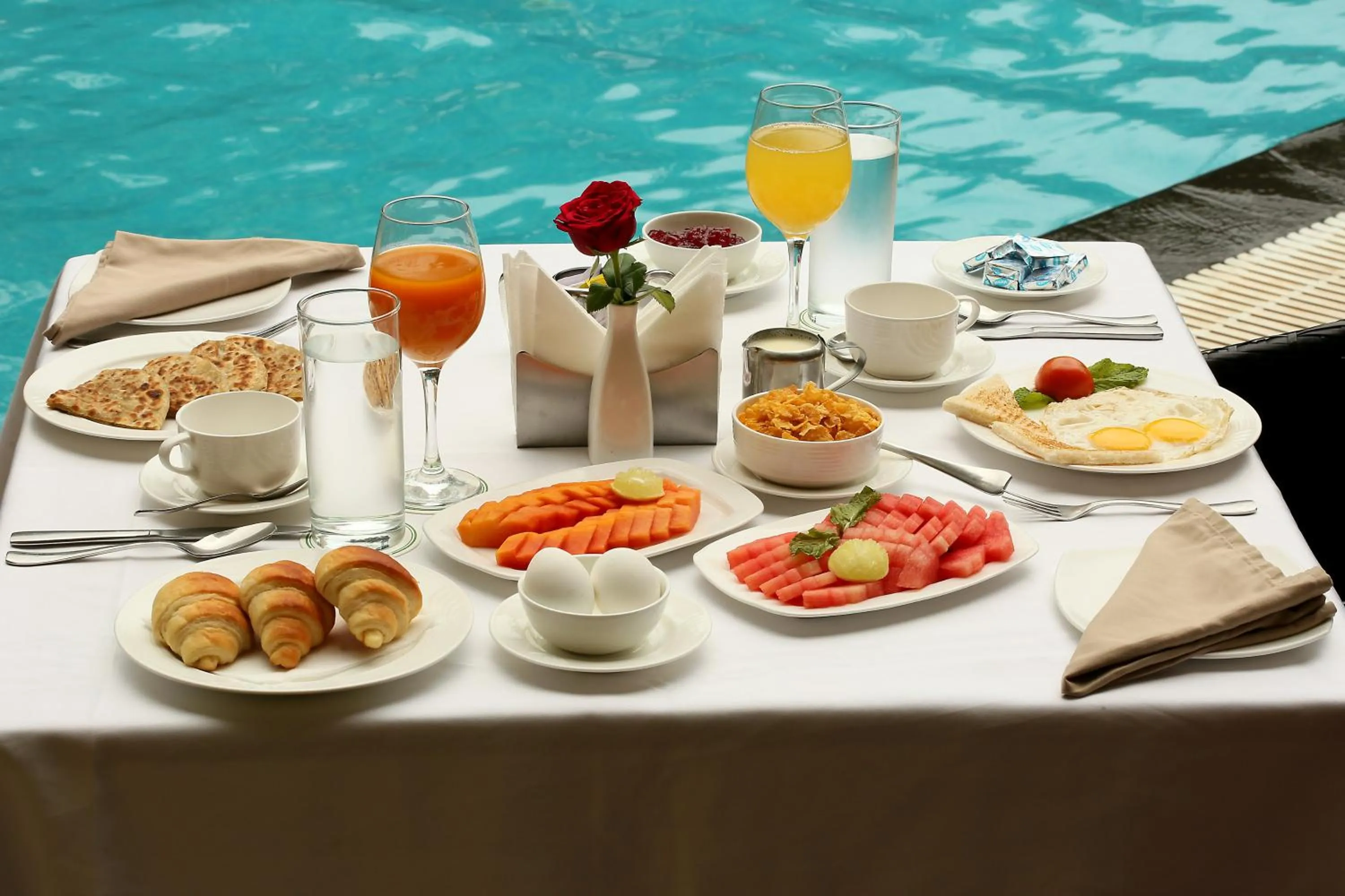 Pool view in De Alturas Resort