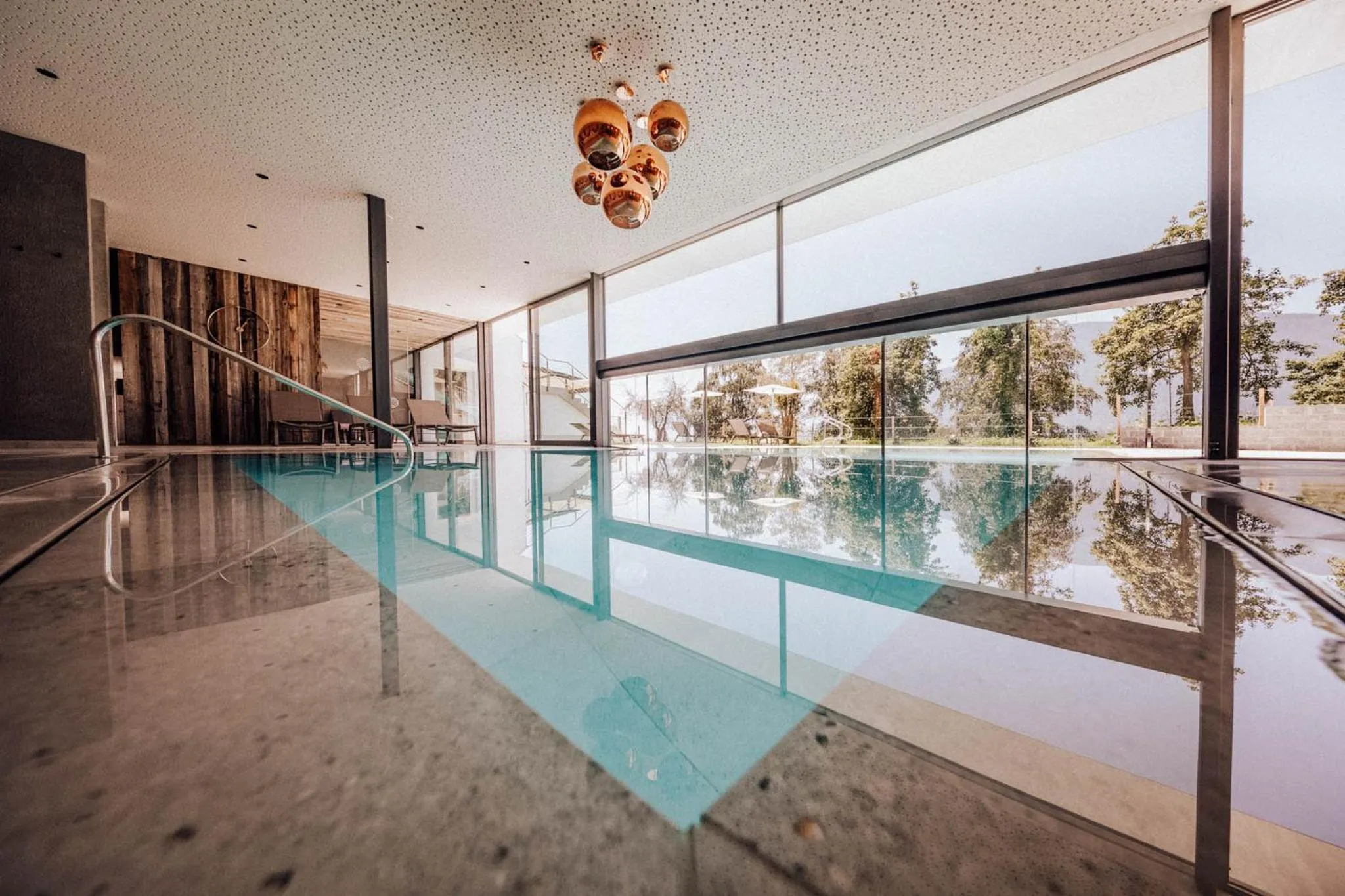 Swimming pool in Panoramahotel Am Sonnenhang