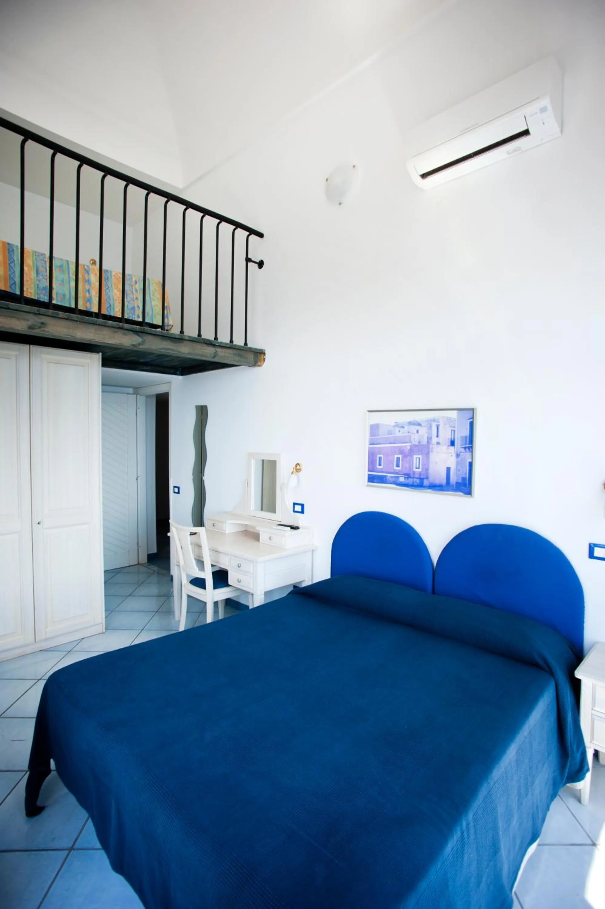 Photo of the whole room, Bed in Hotel Villa Iulia