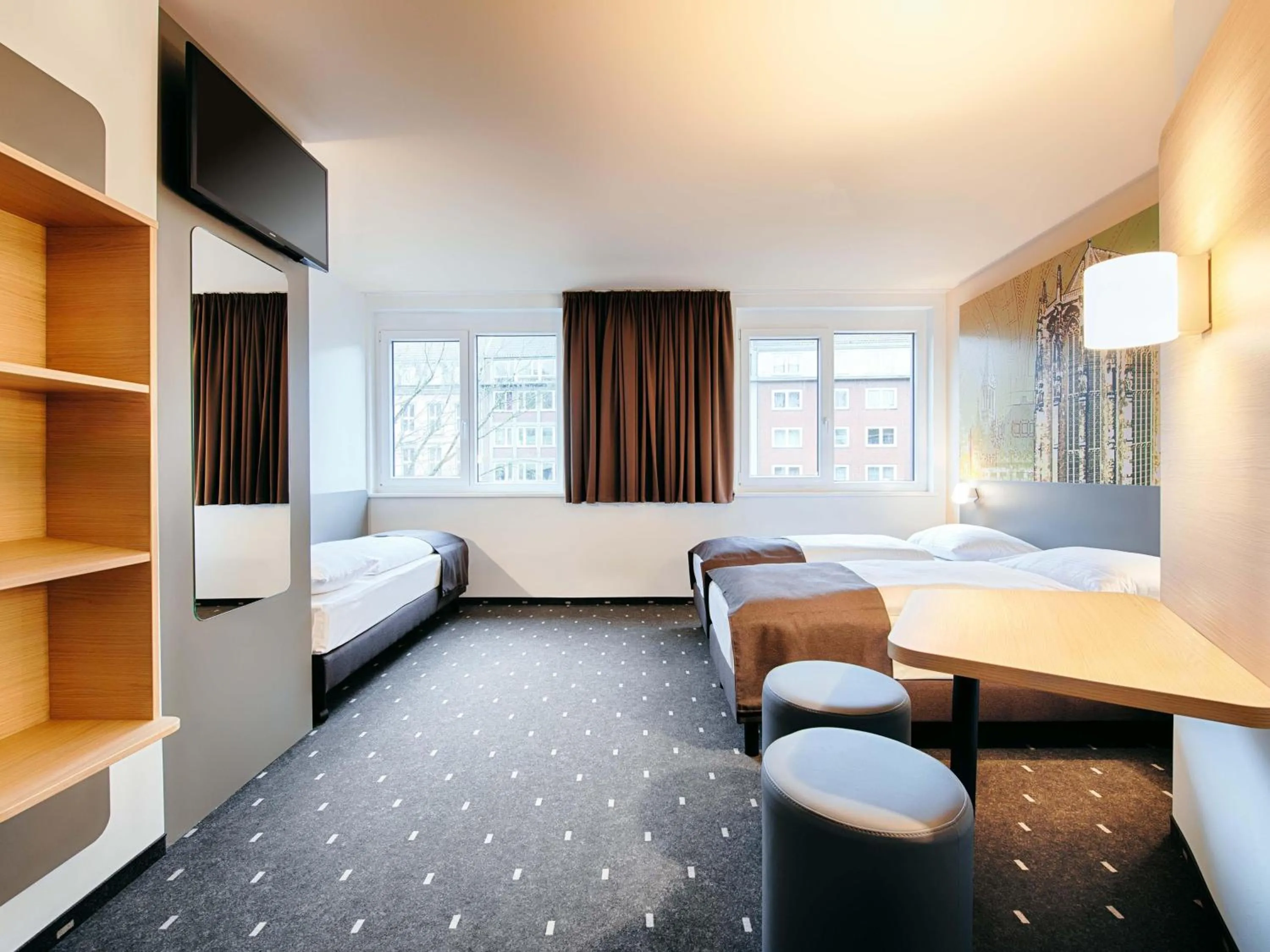 Photo of the whole room, Bed in B&B Hotel Aachen-City