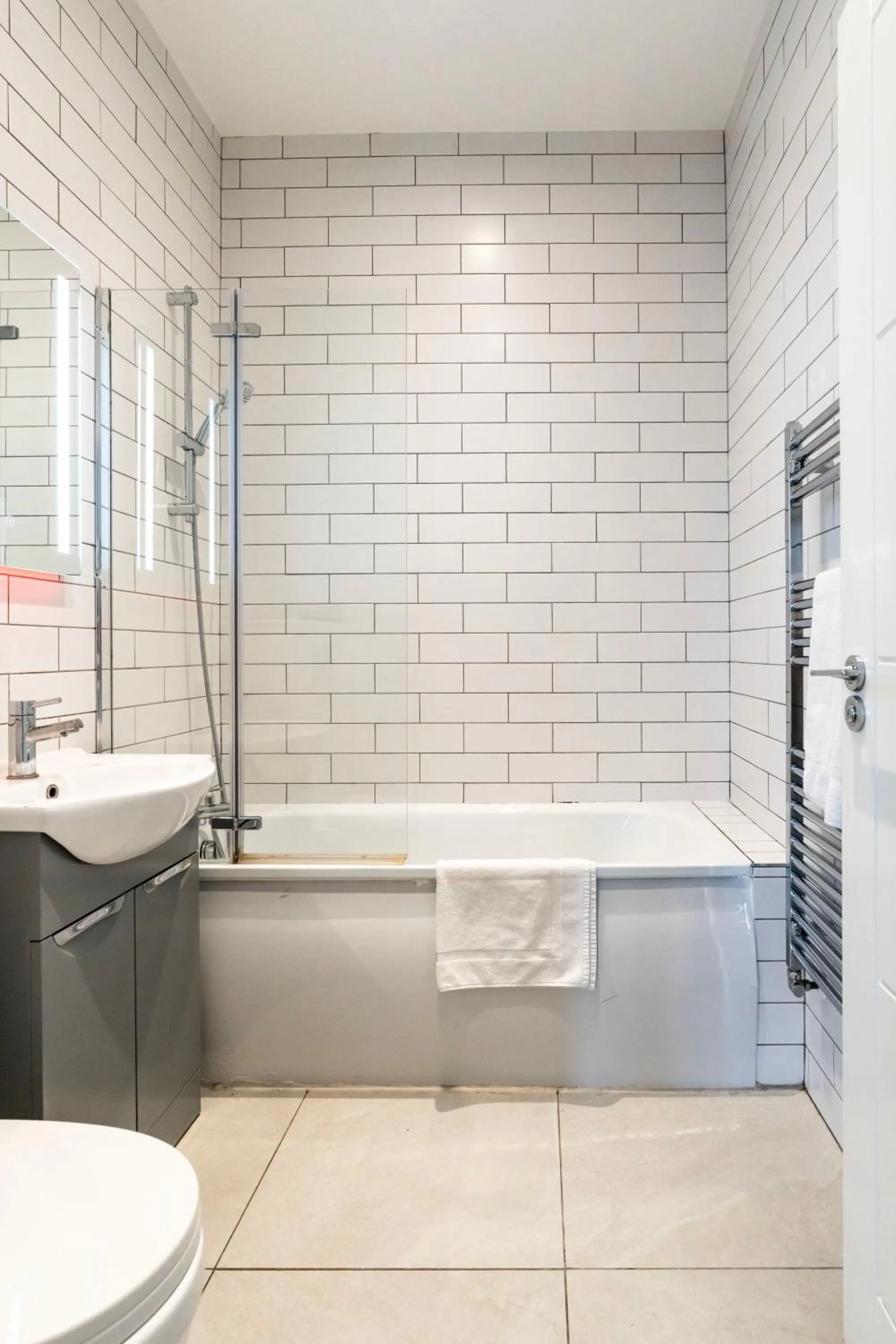 Shower in Shoreditch Apartments by DC London Rooms