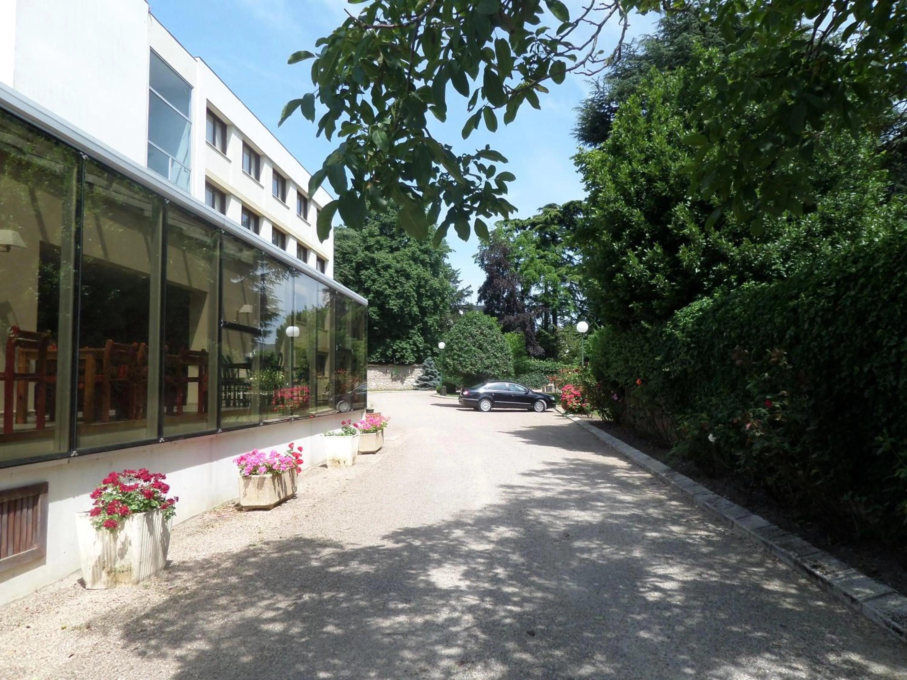 Property building in Promotel