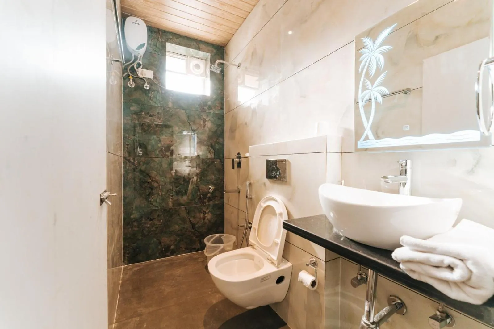 Bathroom in Sea View Holiday Vagator