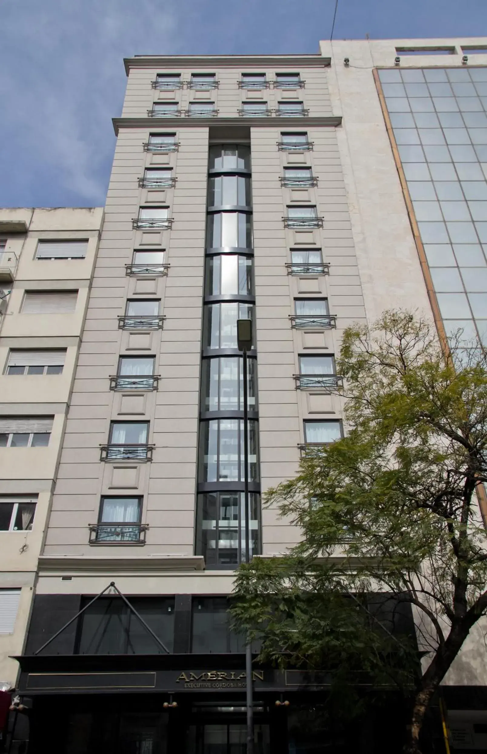 Property building in Amérian Executive Córdoba Property building in Amérian Executive Córdoba