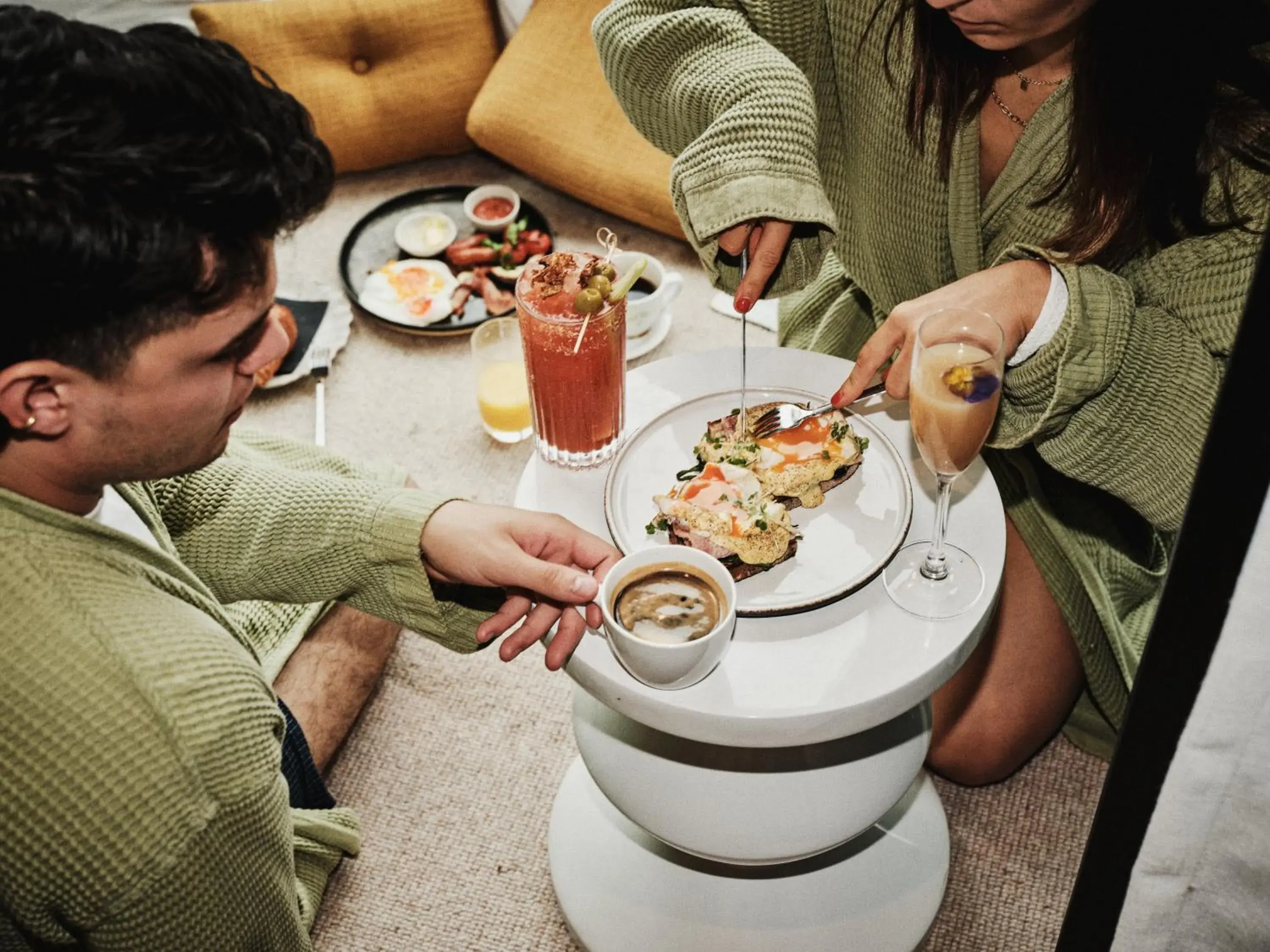 Food and drinks in One Hundred Shoreditch Food and drinks in One Hundred Shoreditch