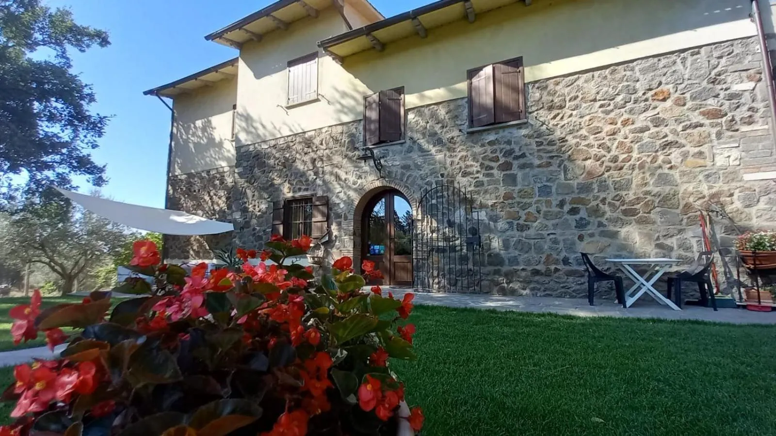 Property building in Le Pozze Terme B&B