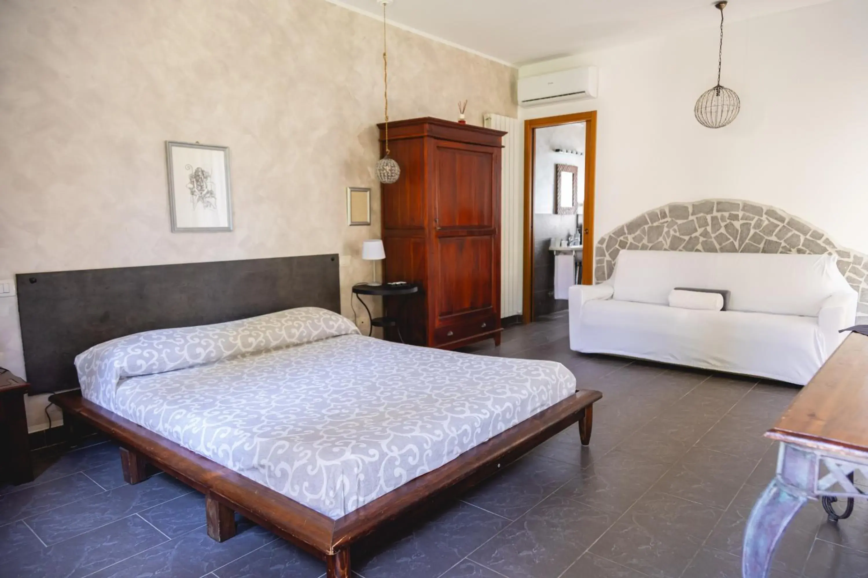 Quadruple Room with Garden View - single occupancy in Le Pozze Terme B&B Quadruple Room with Garden View - single occupancy in Le Pozze Terme B&B