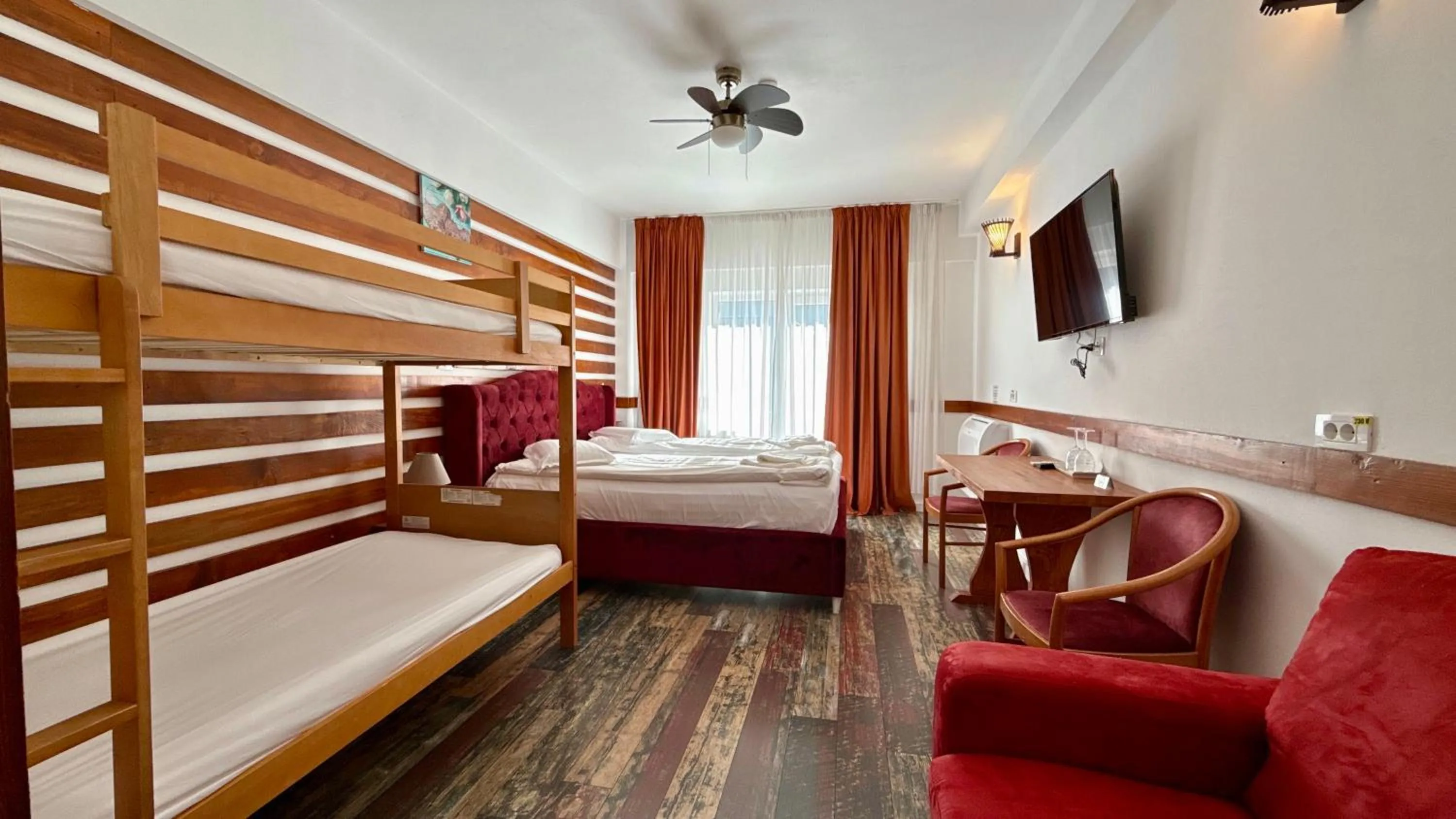 Bed in Cabana Sura Getilor Arinis