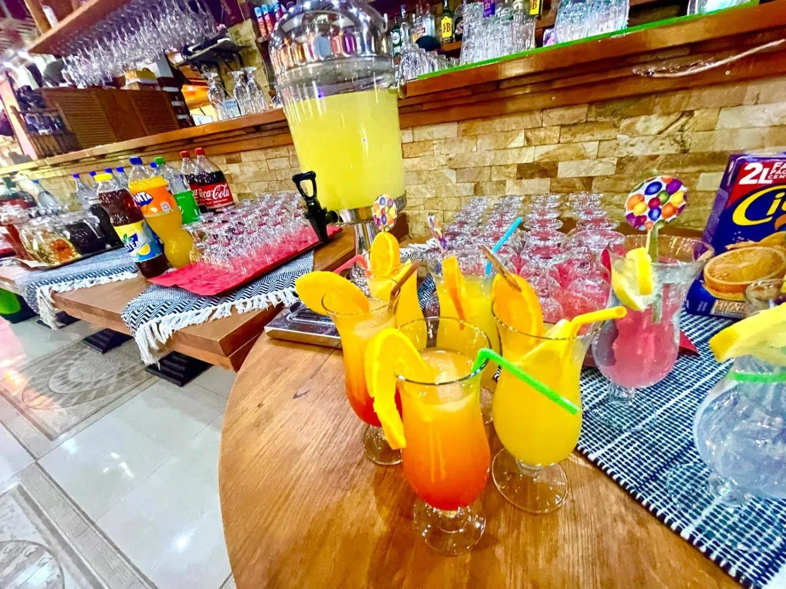 Drinks in Cabana Sura Getilor Arinis