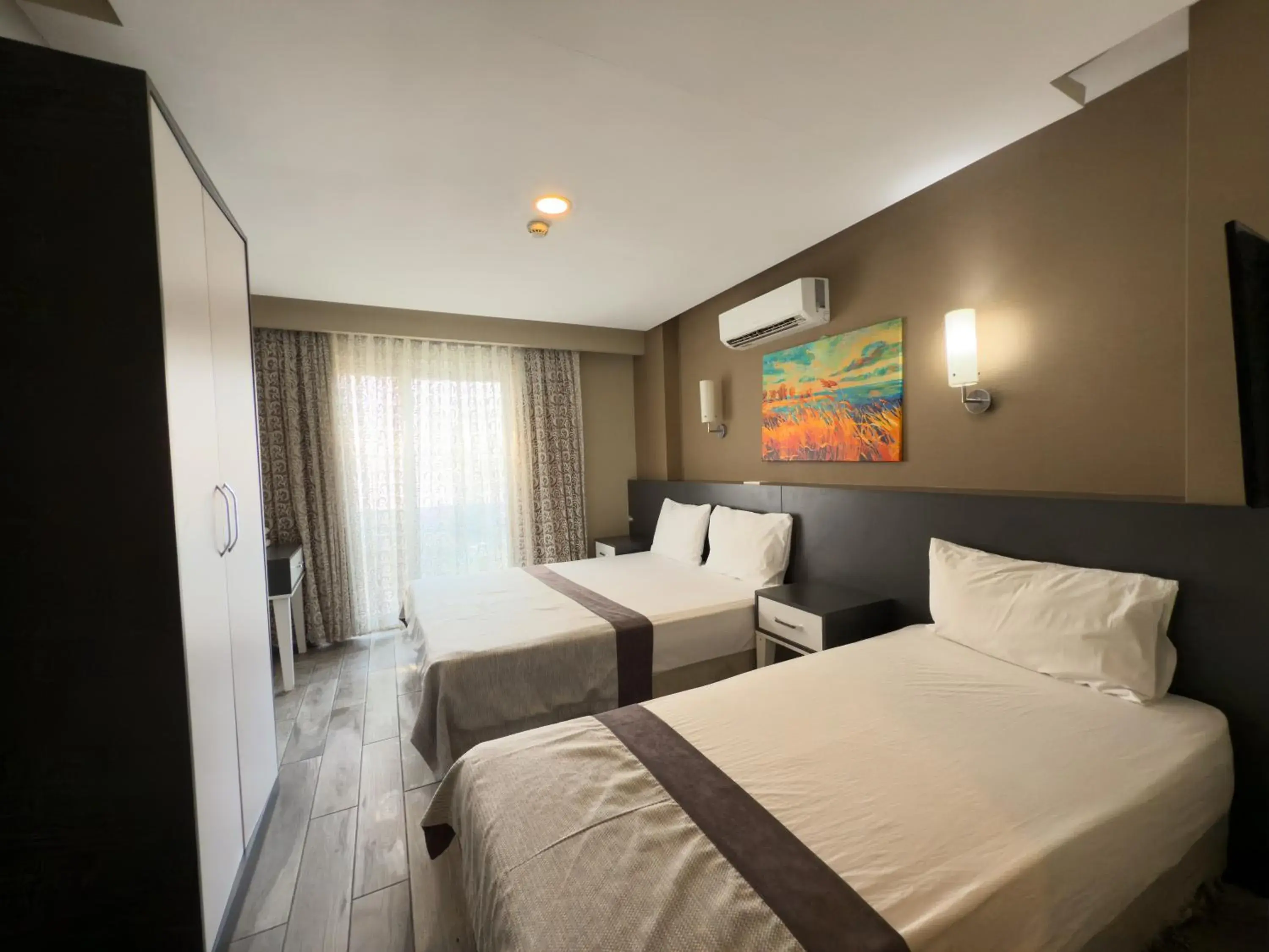 Triple Room in Bone Apart Otel Triple Room in Bone Apart Otel
