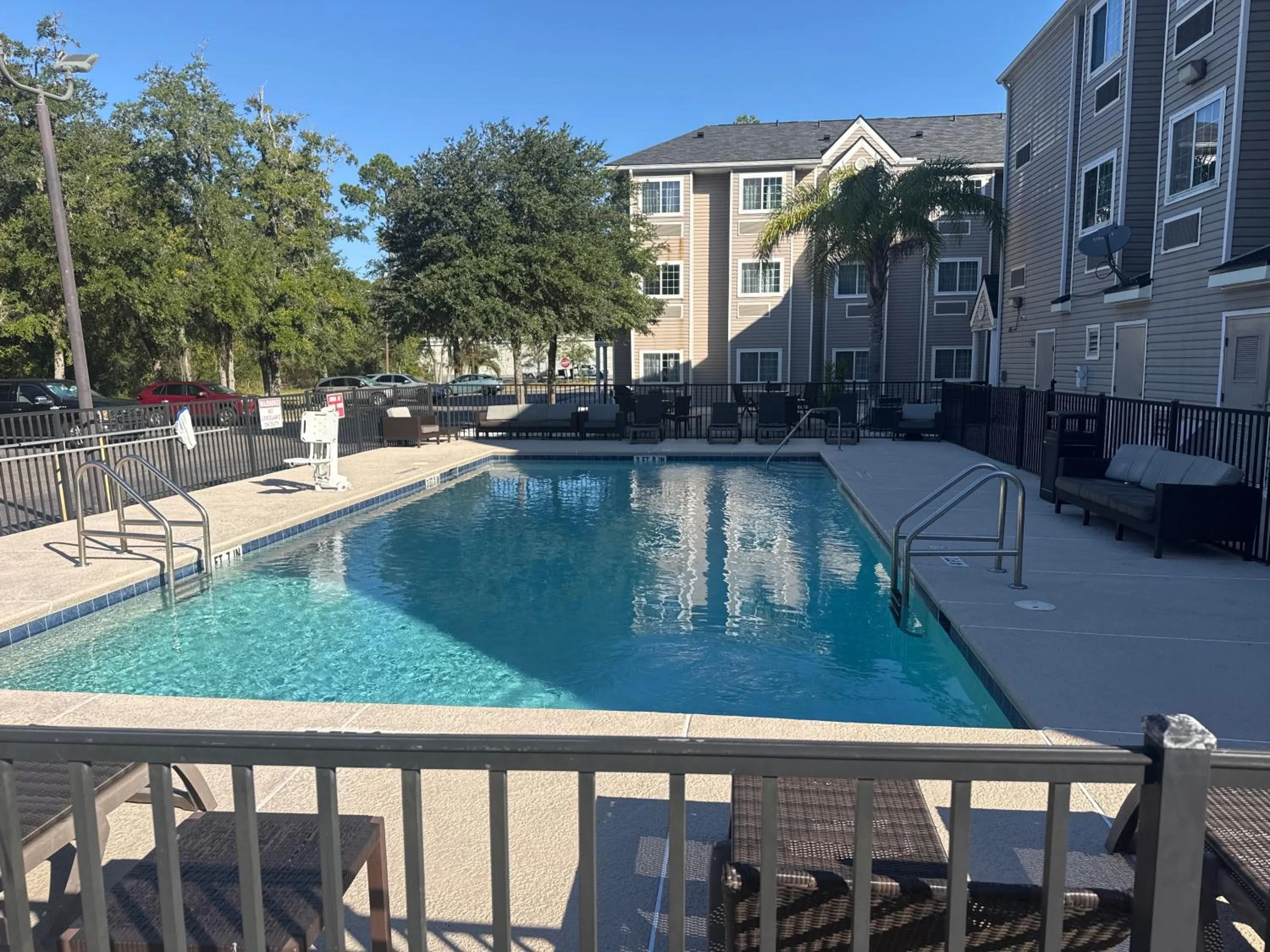 Microtel Inn & Suites by Wyndham Jacksonville Airport
