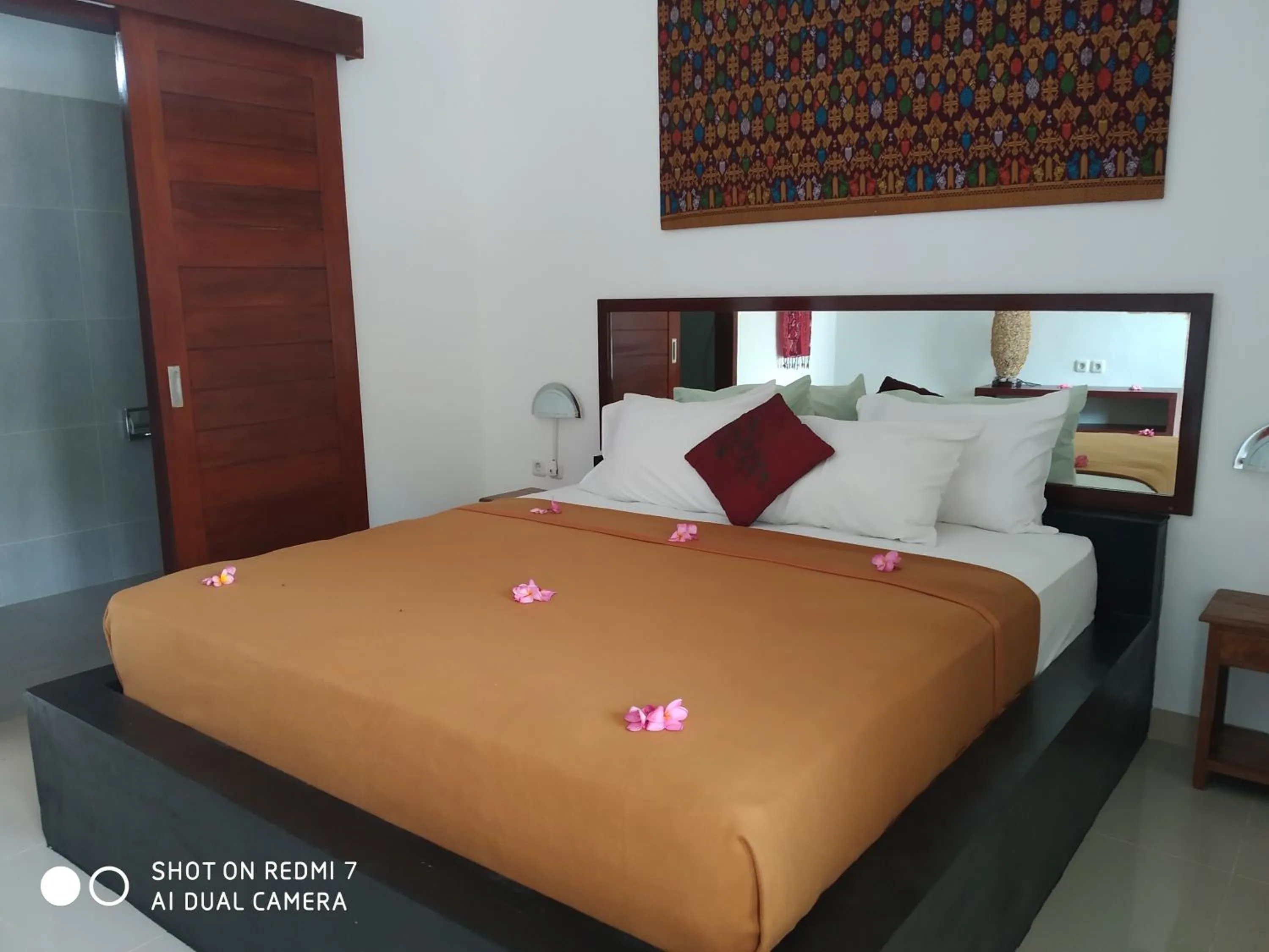 Bed in villa tom and jerry