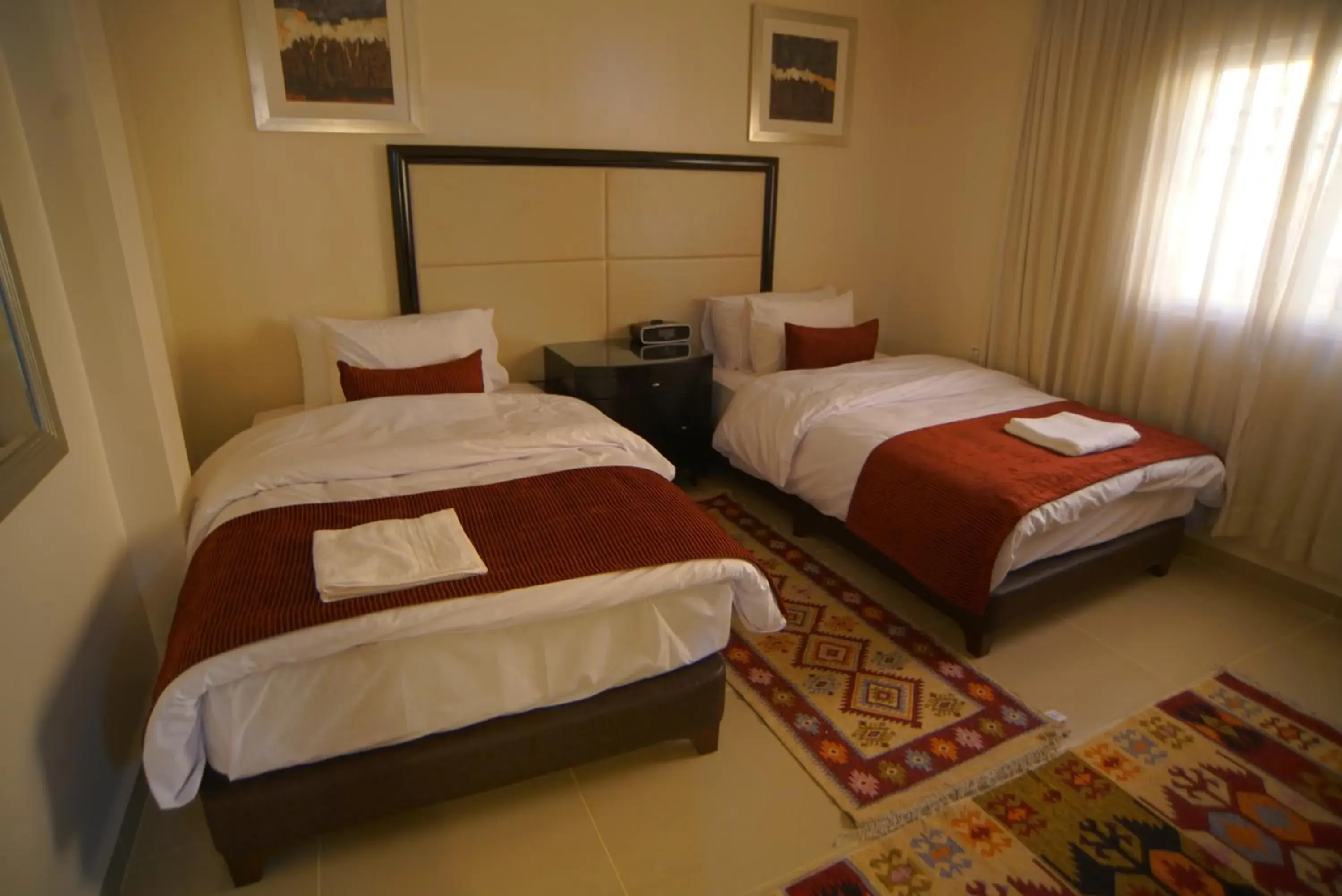 Standard Twin Room in Over Mountains Hotel Standard Twin Room in Over Mountains Hotel