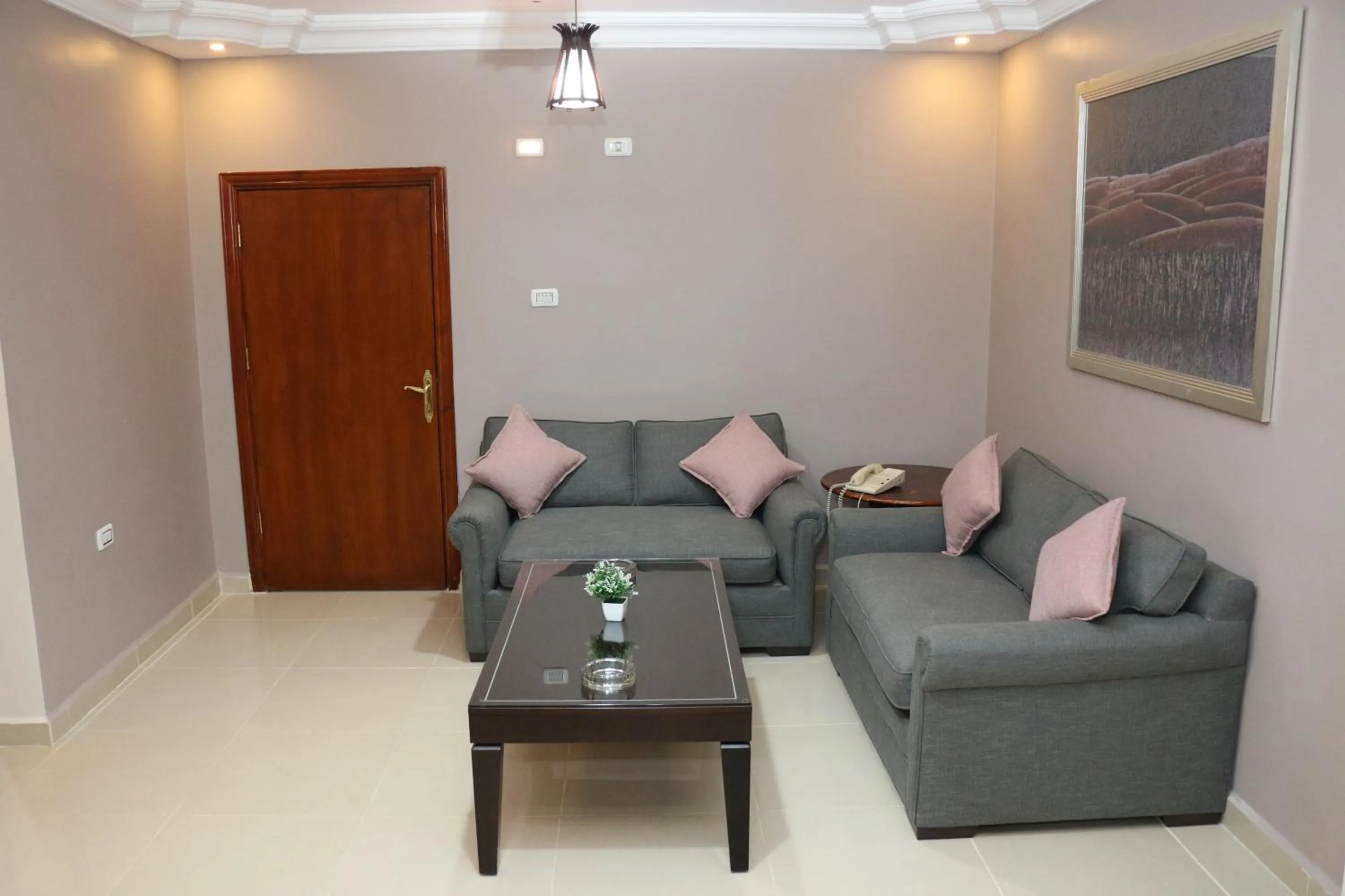 Living room in Over Mountains Hotel