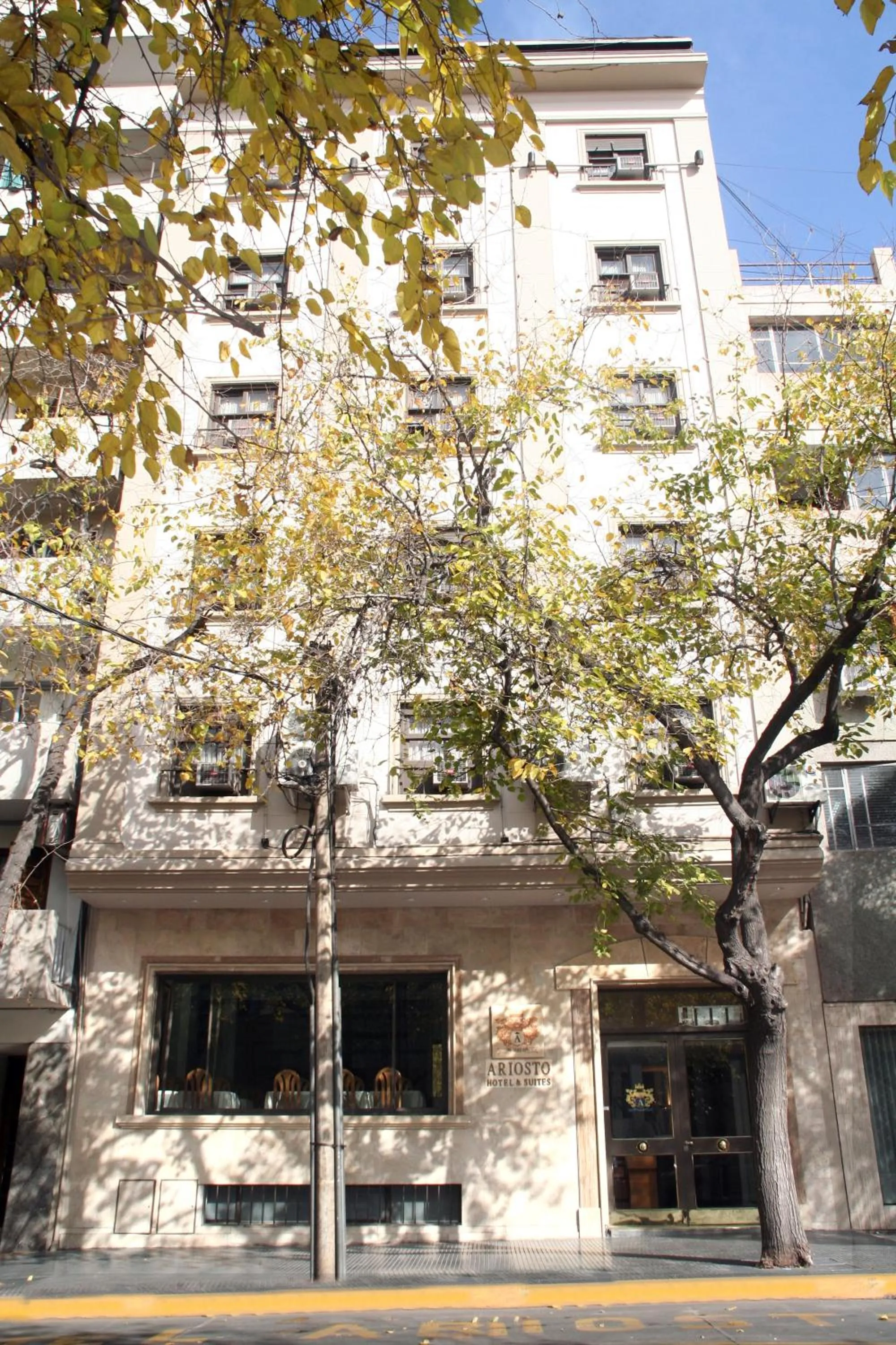 Facade/entrance in Hotel Ariosto