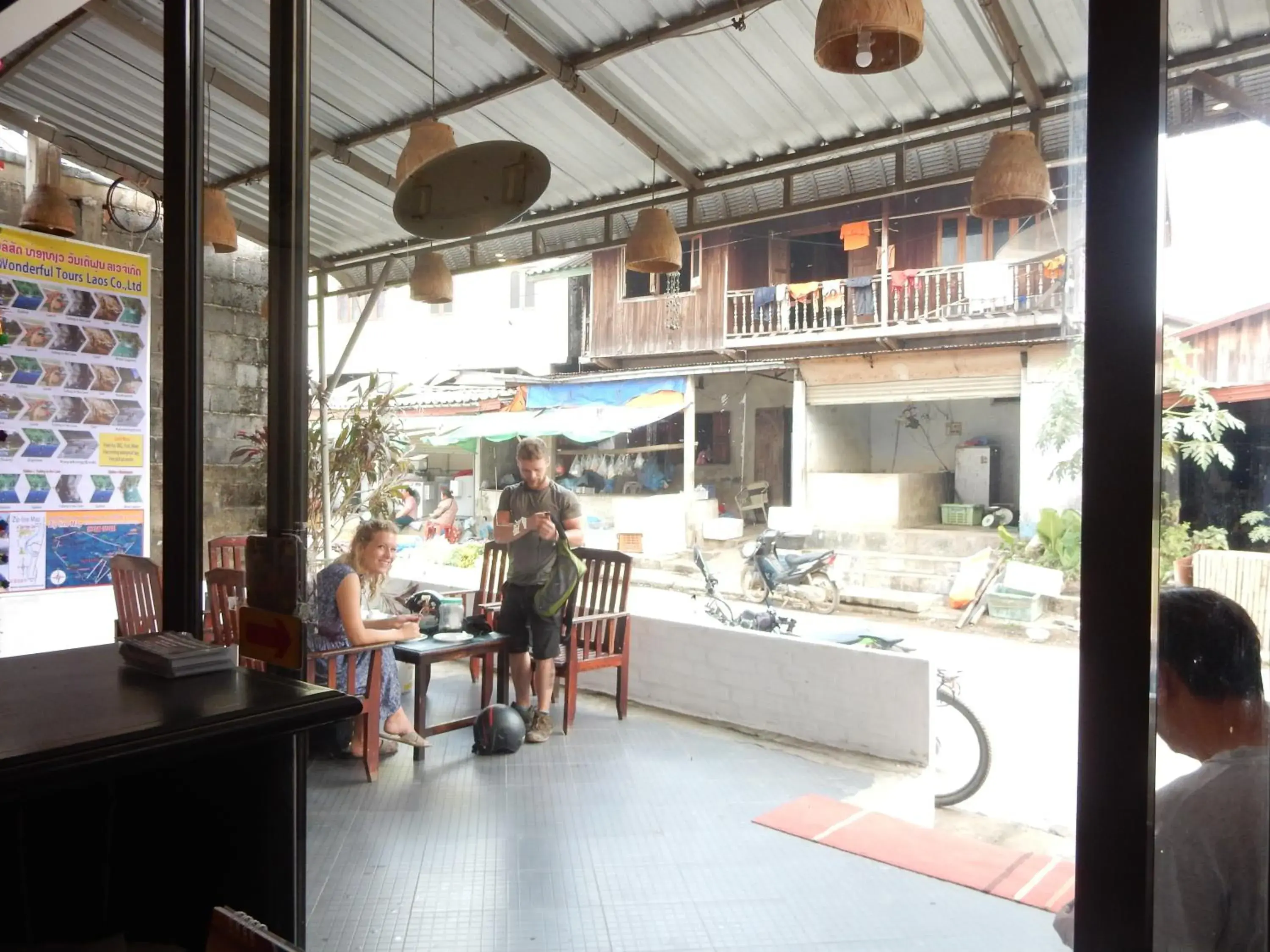 Restaurant/places to eat in Vang Vieng Camellia Hotel Restaurant/places to eat in Vang Vieng Camellia Hotel