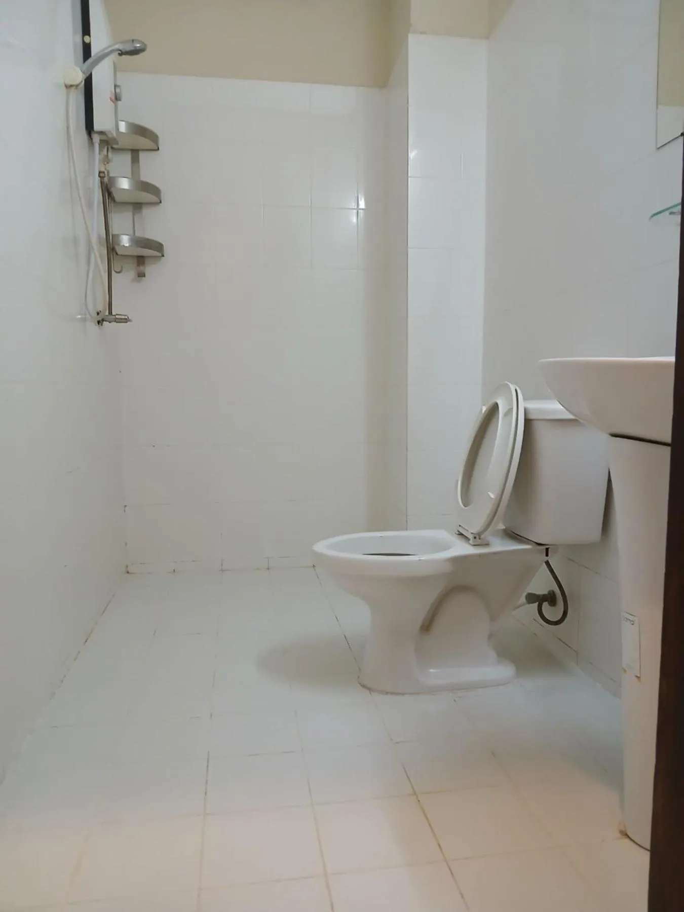 Bathroom in Vang Vieng Camellia Hotel