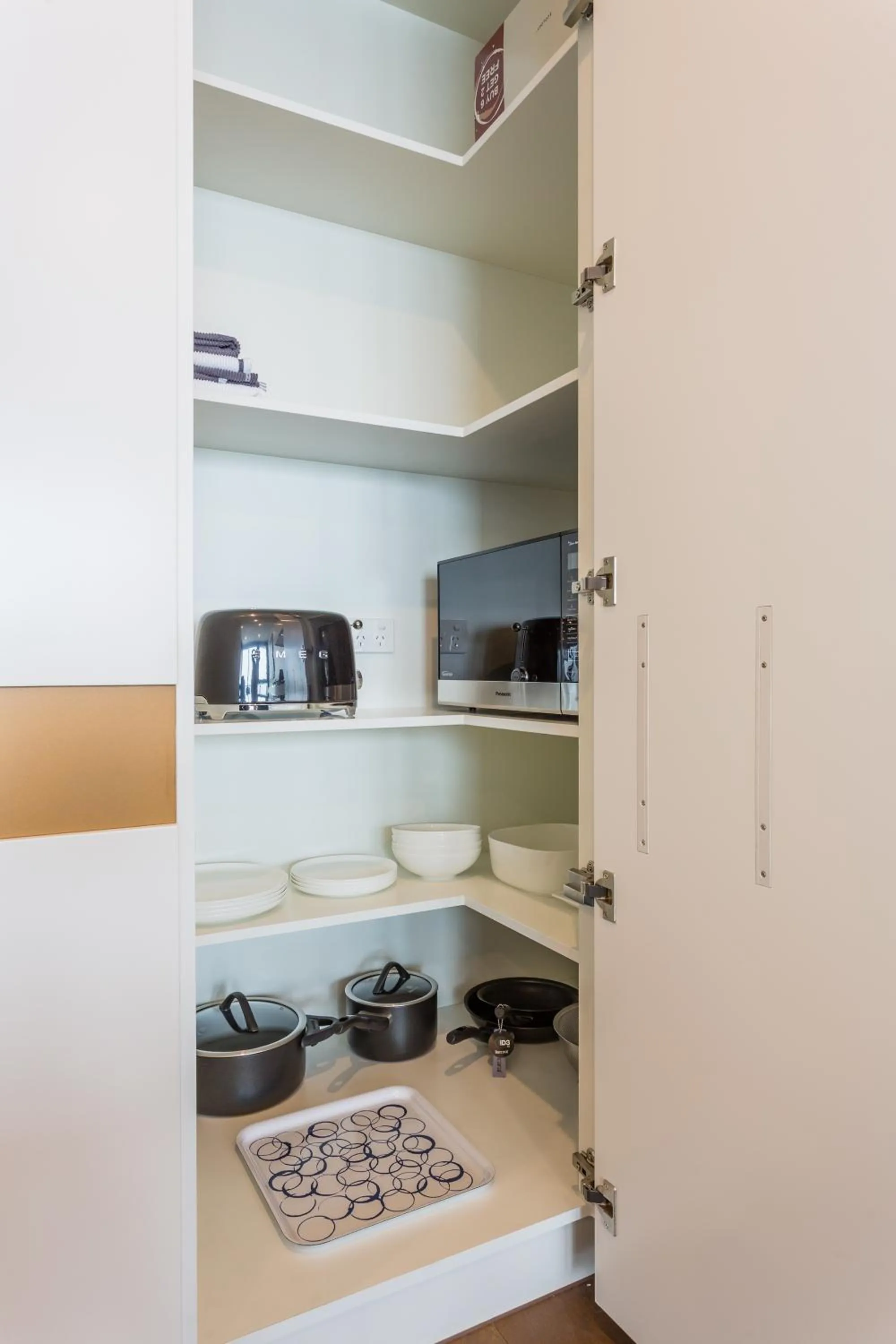 Kitchen or kitchenette in Domi Serviced Apartments