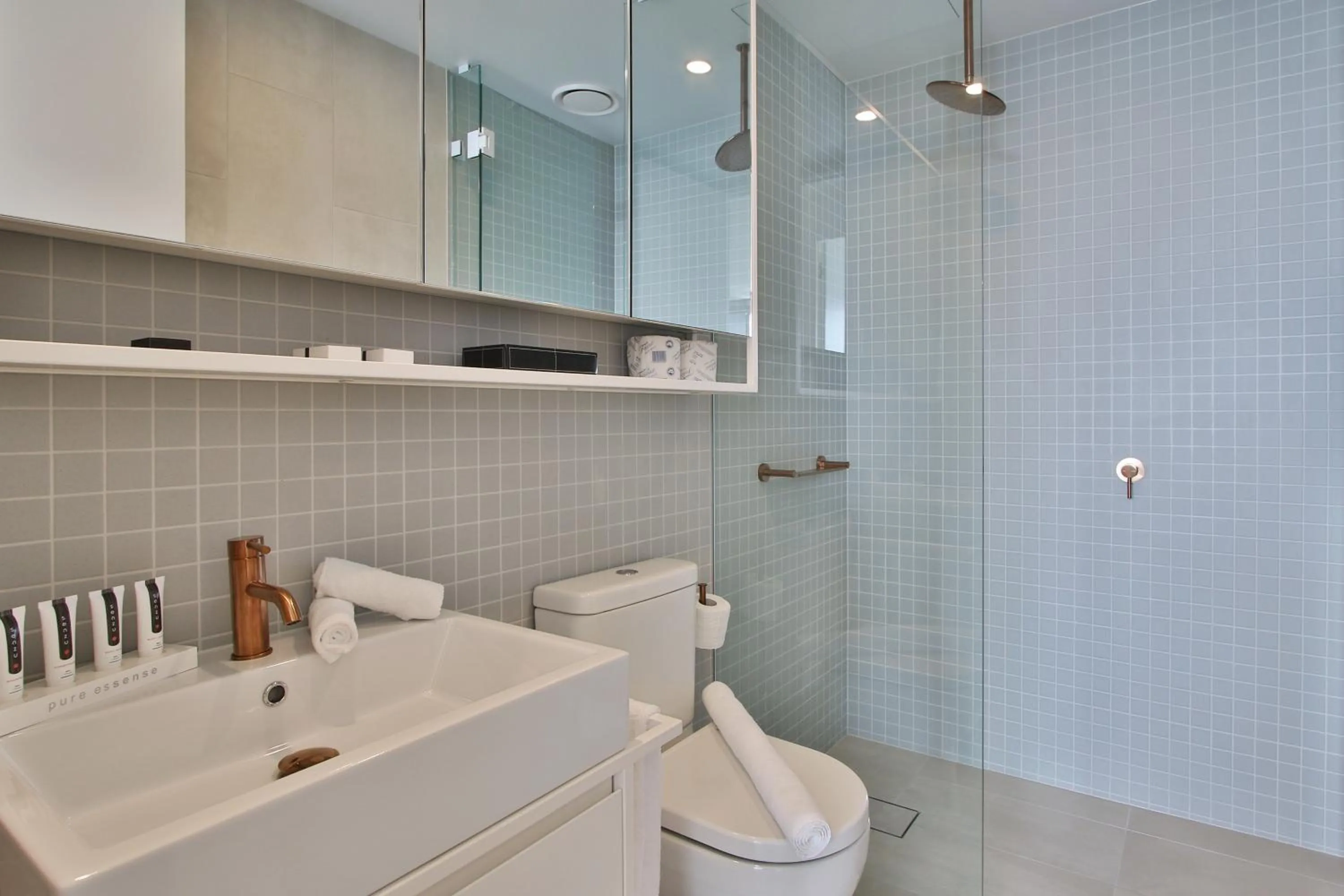 Toilet in Domi Serviced Apartments