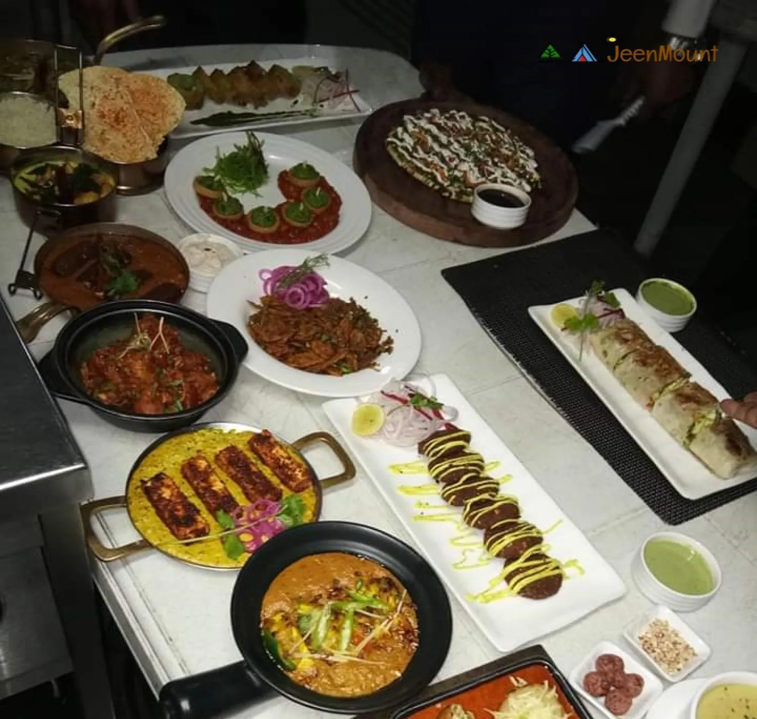 Food in Jeenmount Heritage Boutique Hotel