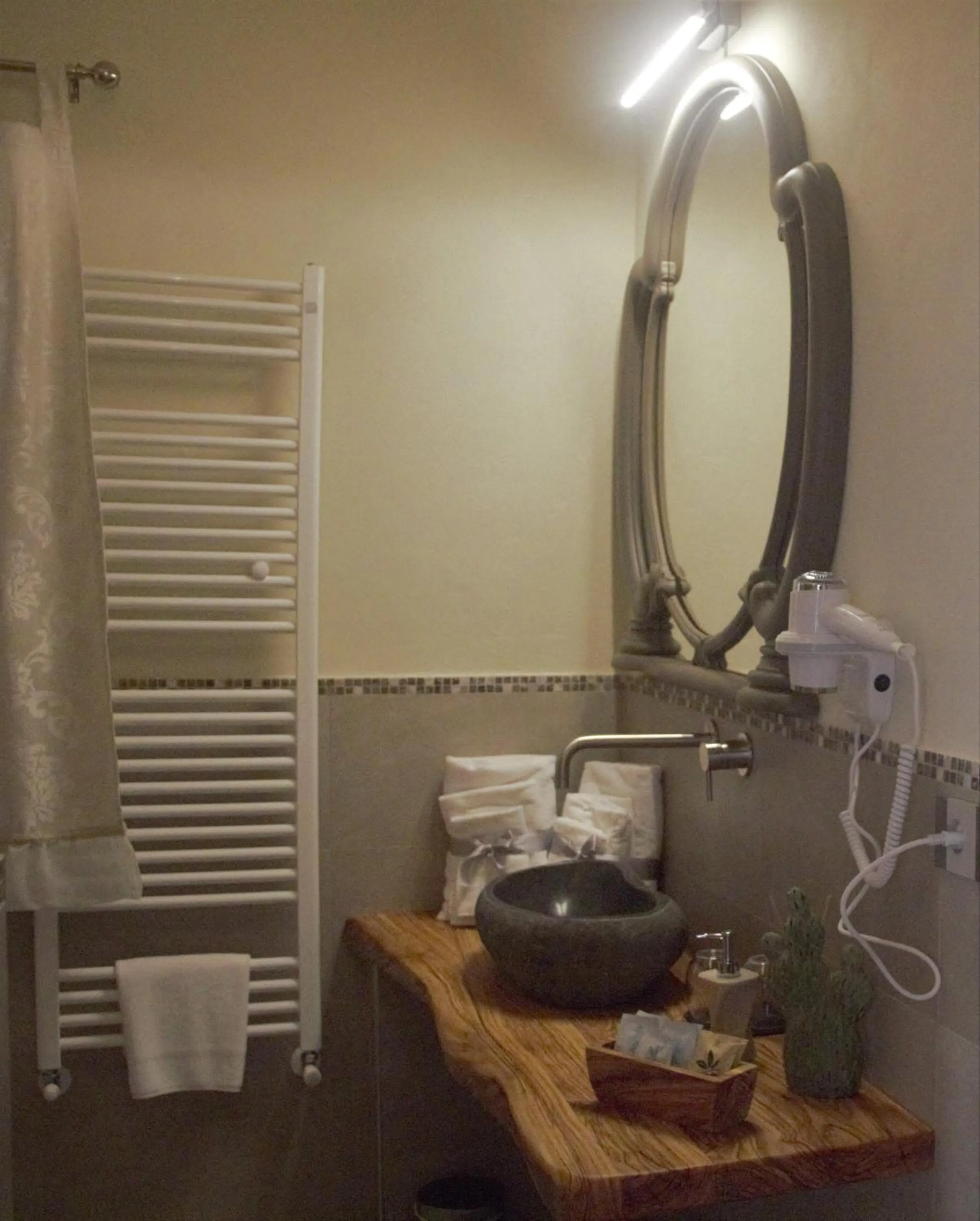 Bathroom in B&B Il Sogno del Pinzagrilli