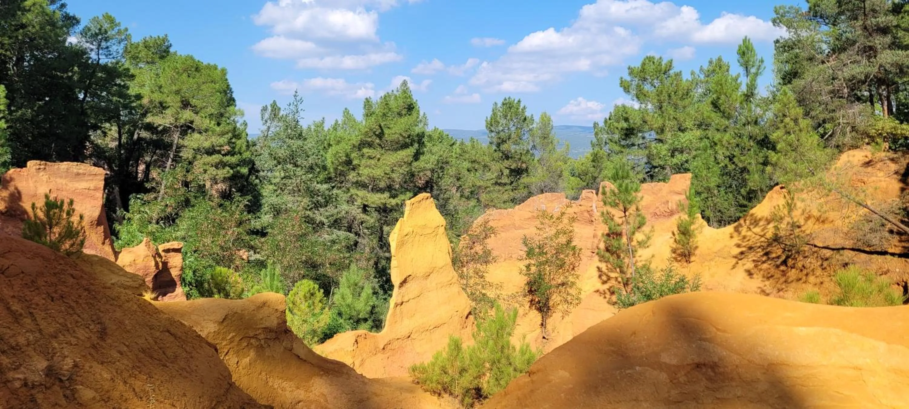 Nearby landmark in Logis Hotel Le Blason de Provence