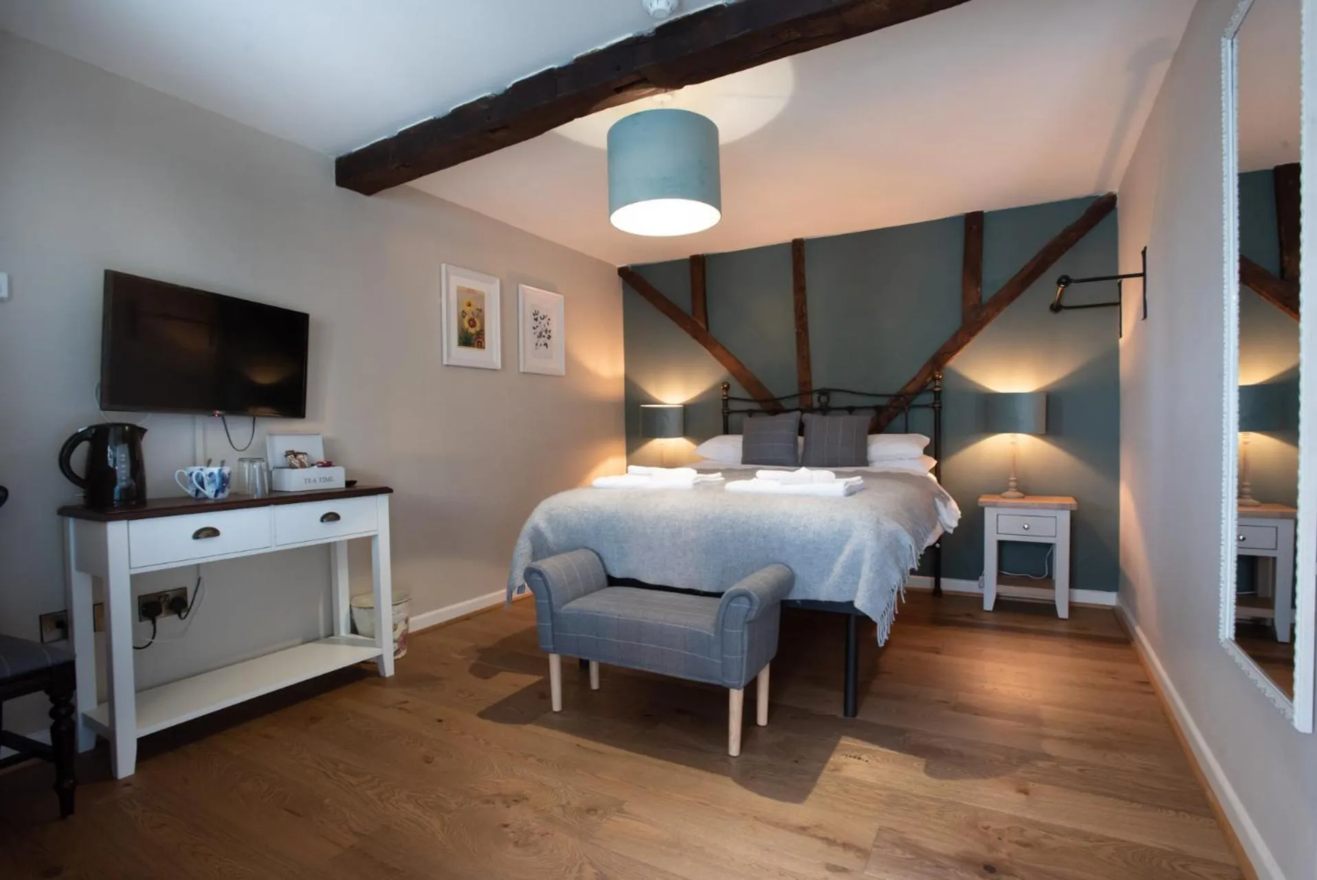 Bedroom, Bed in The Talkhouse