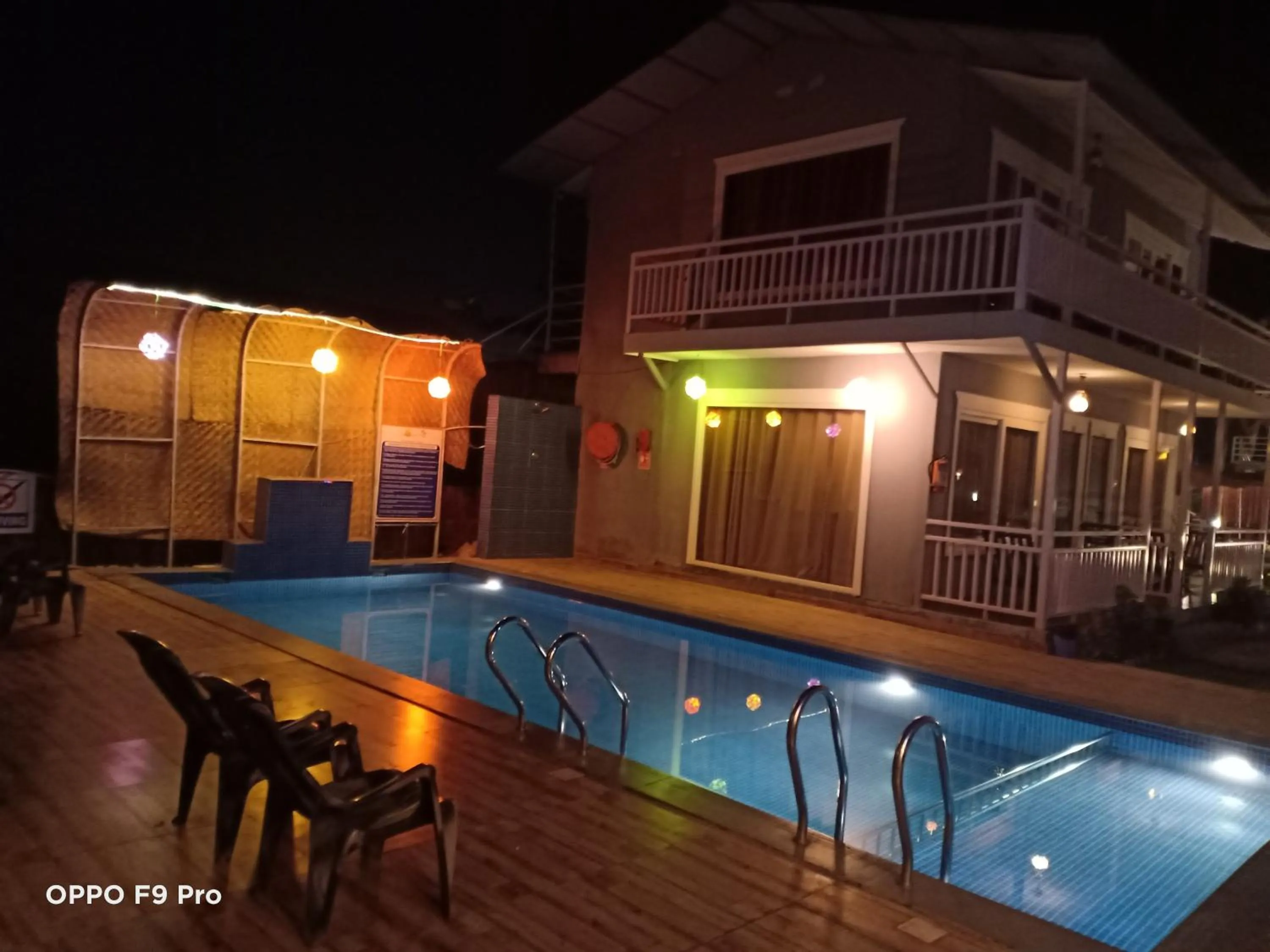 Pool view in Sea Shell Beach Cottages & Suites