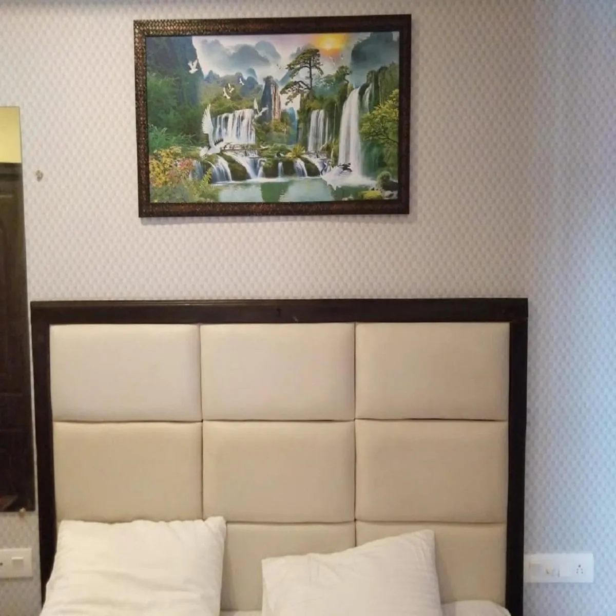 Sea Shell Beach Cottages & Suites