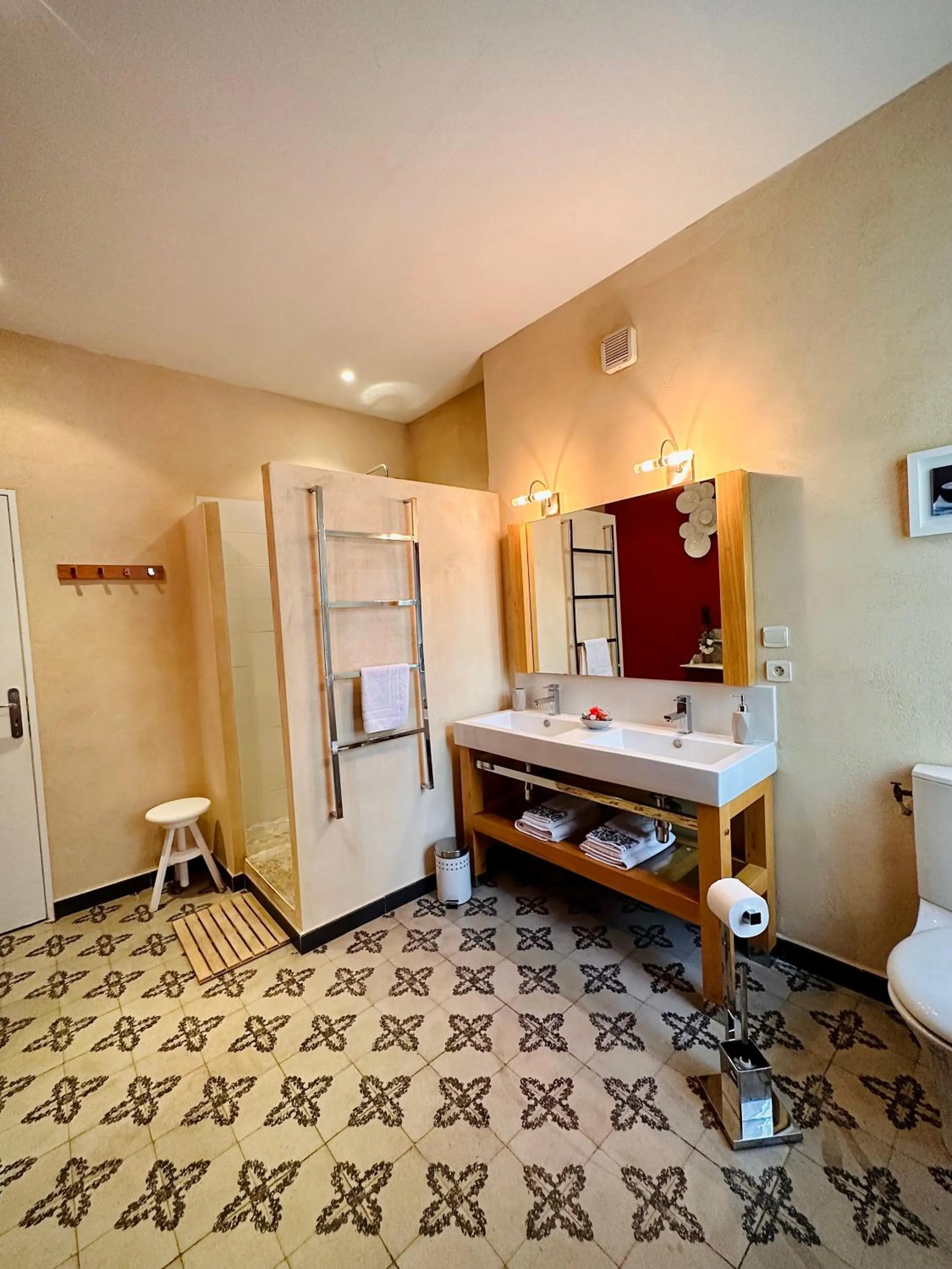 Bathroom in Lacanepière