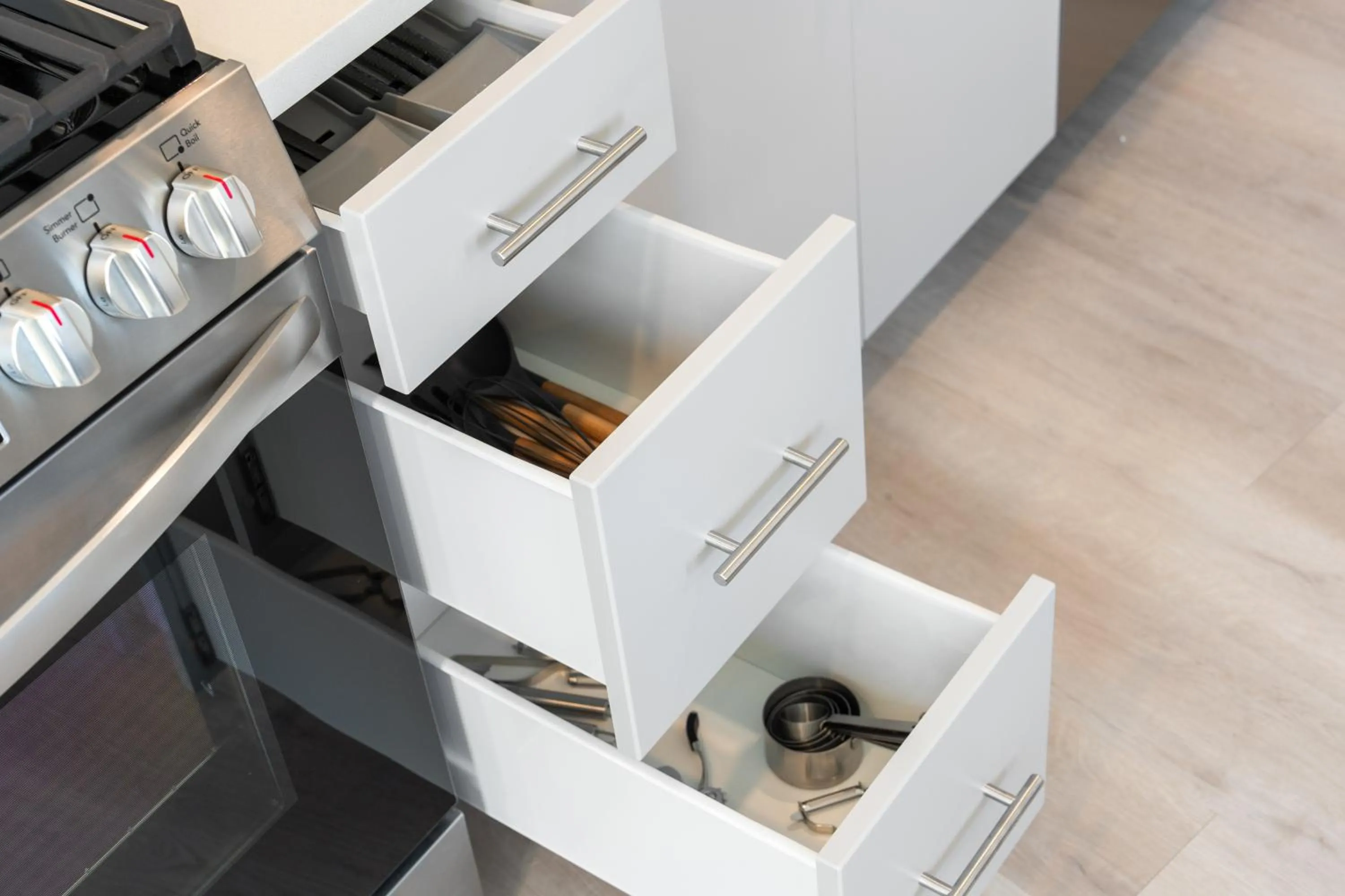 Kitchen or kitchenette in Luxury Furnished Apartments by Hyatus Downtown at Yale