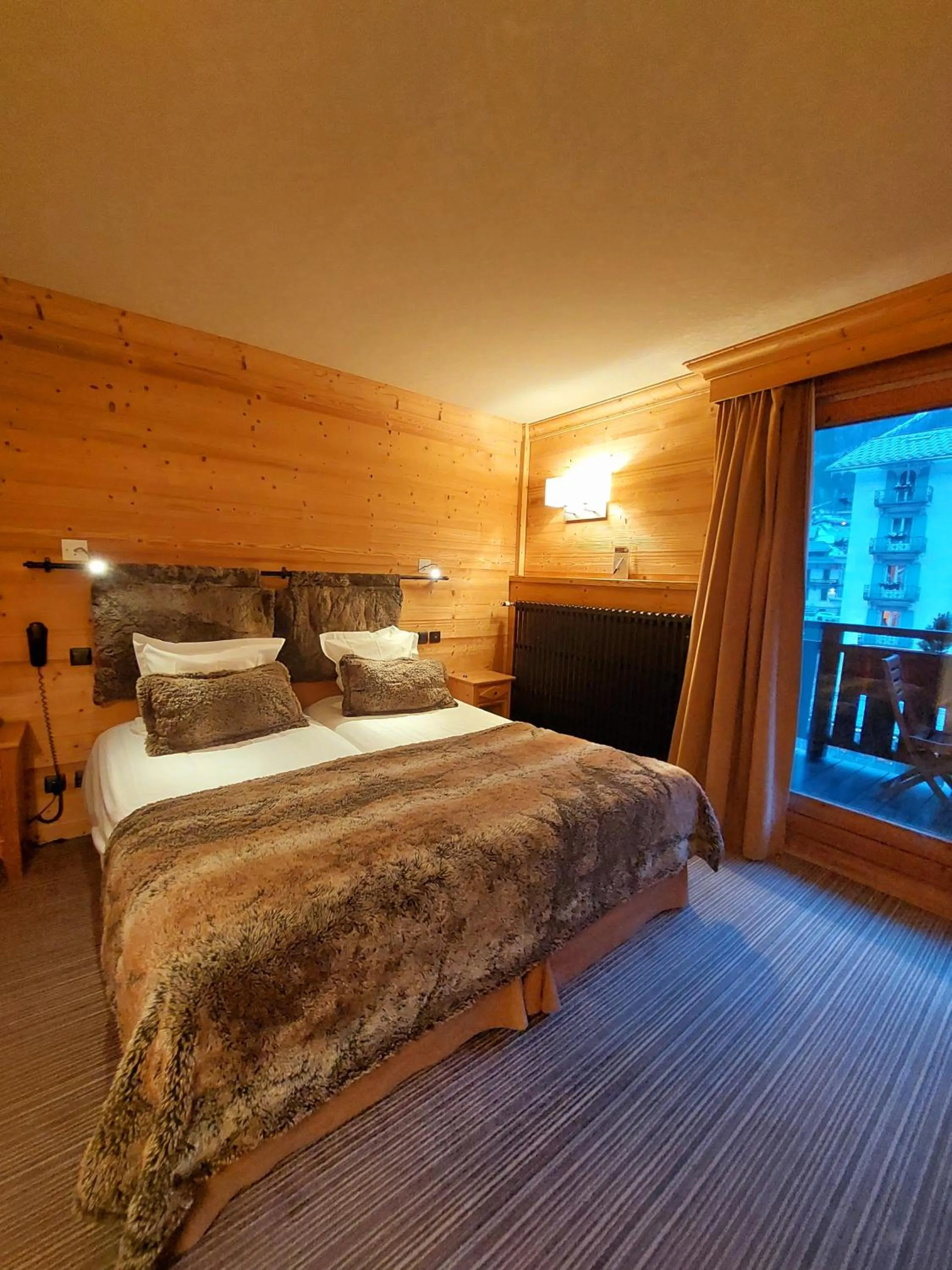 Bedroom, Bed in Park Hotel Suisse & Spa